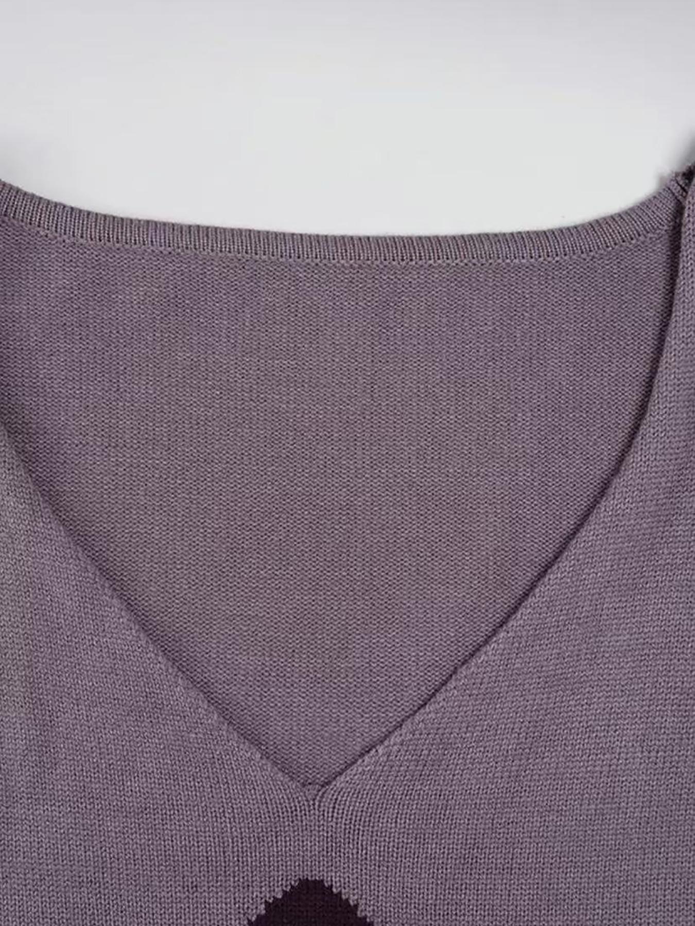 Elegant V Neck Floral Long Sleeve Knitwear Sweater for Women, Slim Fit Casual Top with Chic Unique Design, Perfect for Spring & Fall Fashion