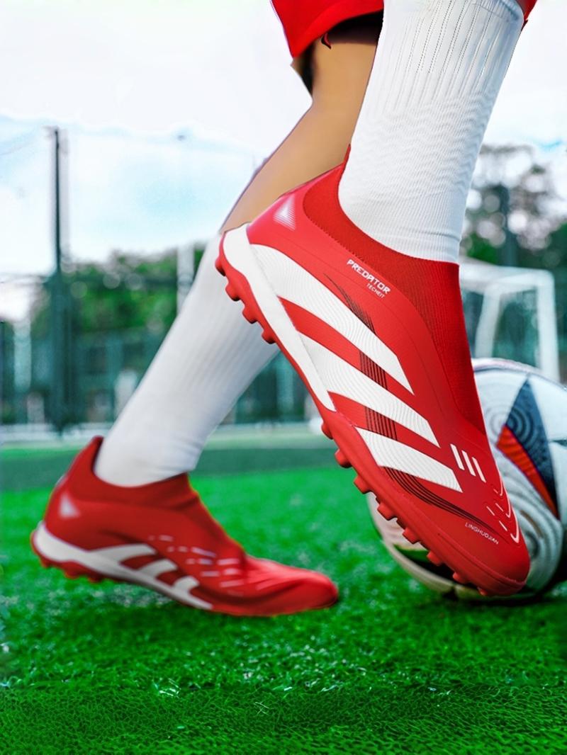 Laceless Stud Soccer Shoes, Suitable for Various Environments, PU Material + Flyknit, Rubber Sole, Strong Grip, Comfortable Lining