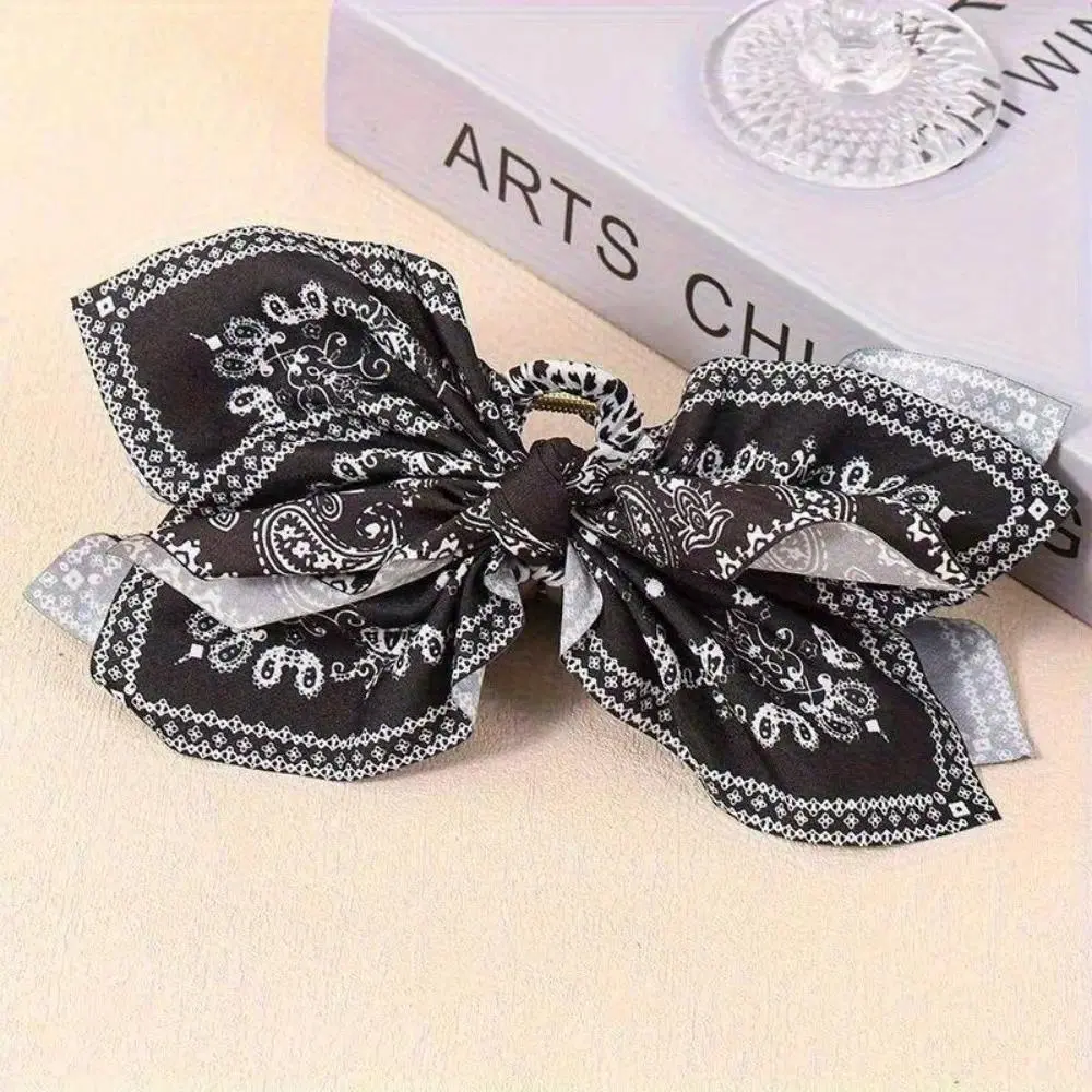 Paisley Black