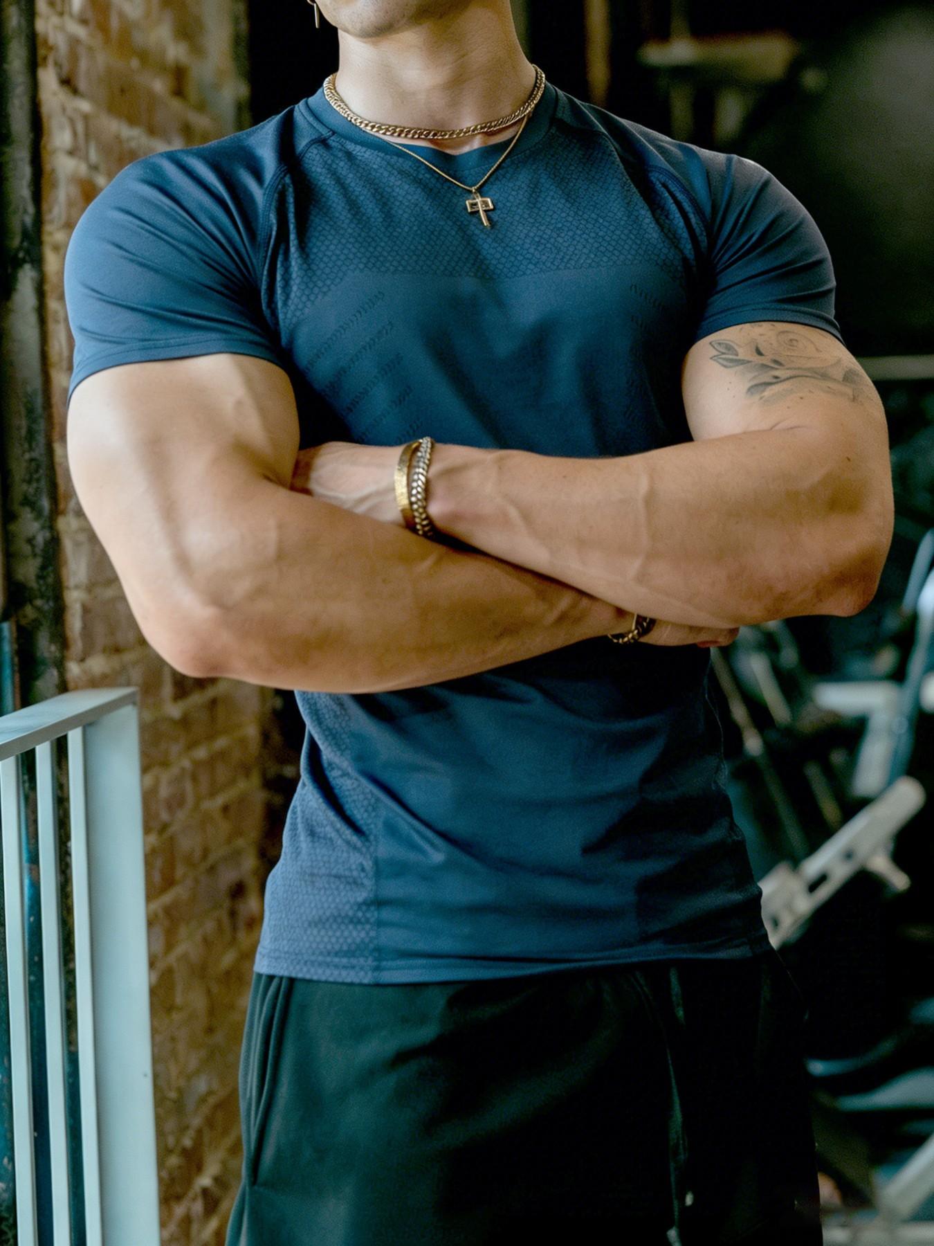 New Men's Fitness Top, Sporty T-Shirt, Tight Fit, High Elasticity, Training Gear, Short Sleeve, Cycling Wear, Men's Workout Clothes