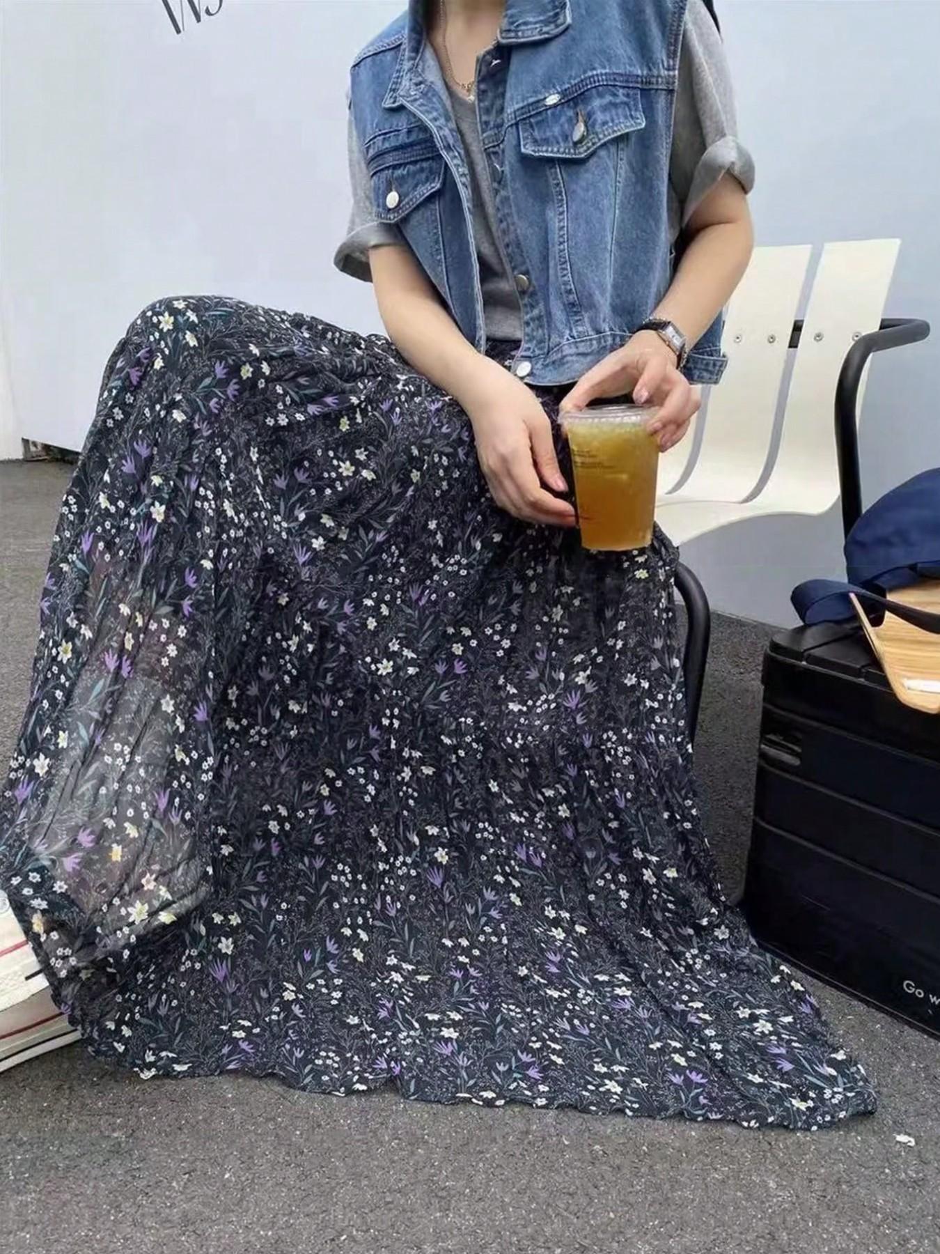 Women's Deep Blue Ditsy Floral Midi Casual Boho Skirt, High Waist A-Line Design, Casual Loose Fit, Long Knee-Length, Fashionable Summer Dress