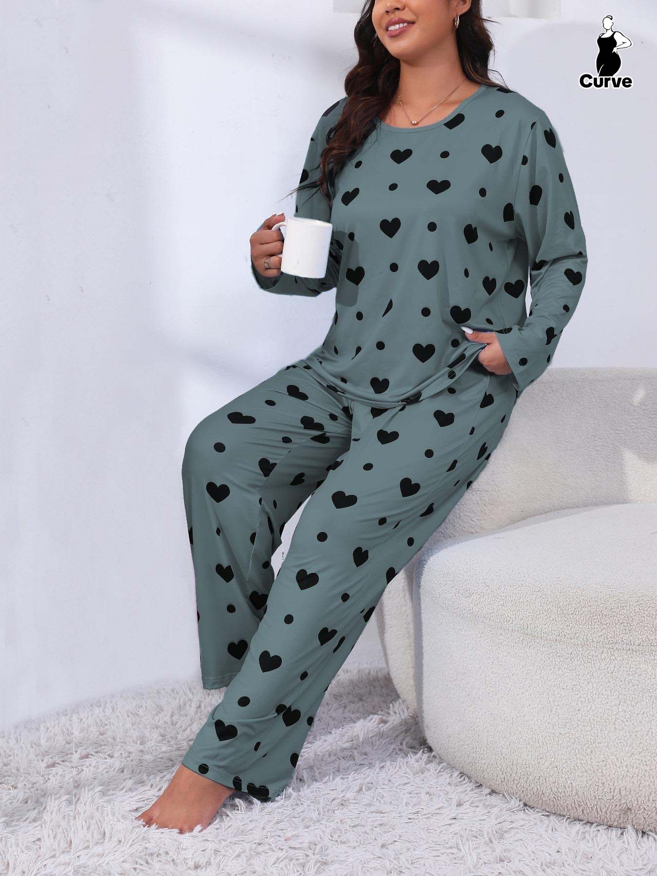 Plus Size Heart Print Drop Shoulder Pyjama Set, Casual Comfy Long Sleeve Round Neck Top & Trousers PJ Set, Pajamas, Summer Outfits 2024, Women's Sleepwear for Spring & Fall
