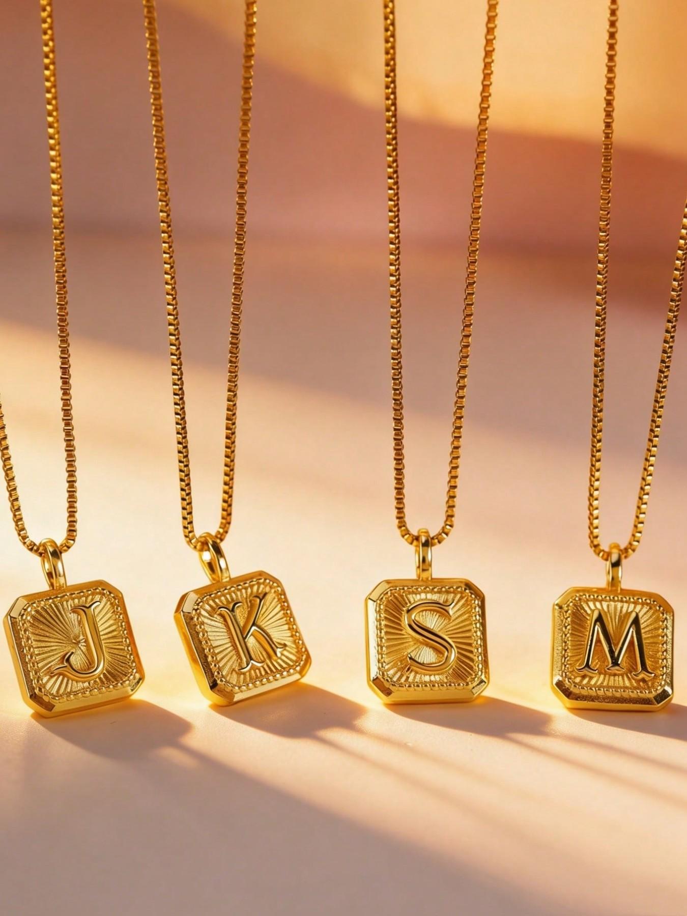 Elegant Women's 3D Letter Pendant Necklace, Personalized Name Jewelry, Stainless Steel Box Chain, Daily Wear Fashion Accessory