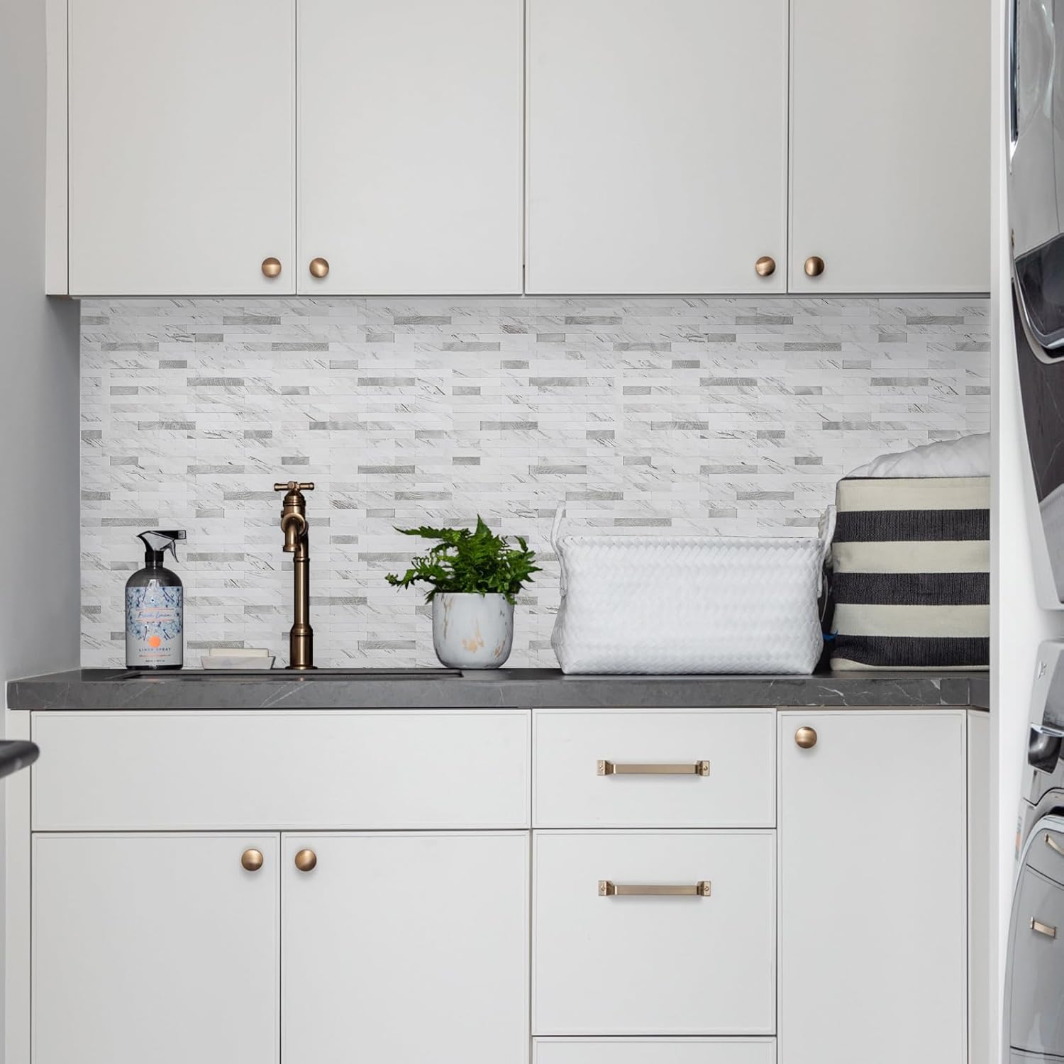 STICKGOO Peel and Stick Backsplash Tile, Stick on Backsplash for Kitchen and Bathroom, Volakas White Look PVC Mixed Metal Silver Self Adhesive Wall Tiles(10 Sheets) Decoration