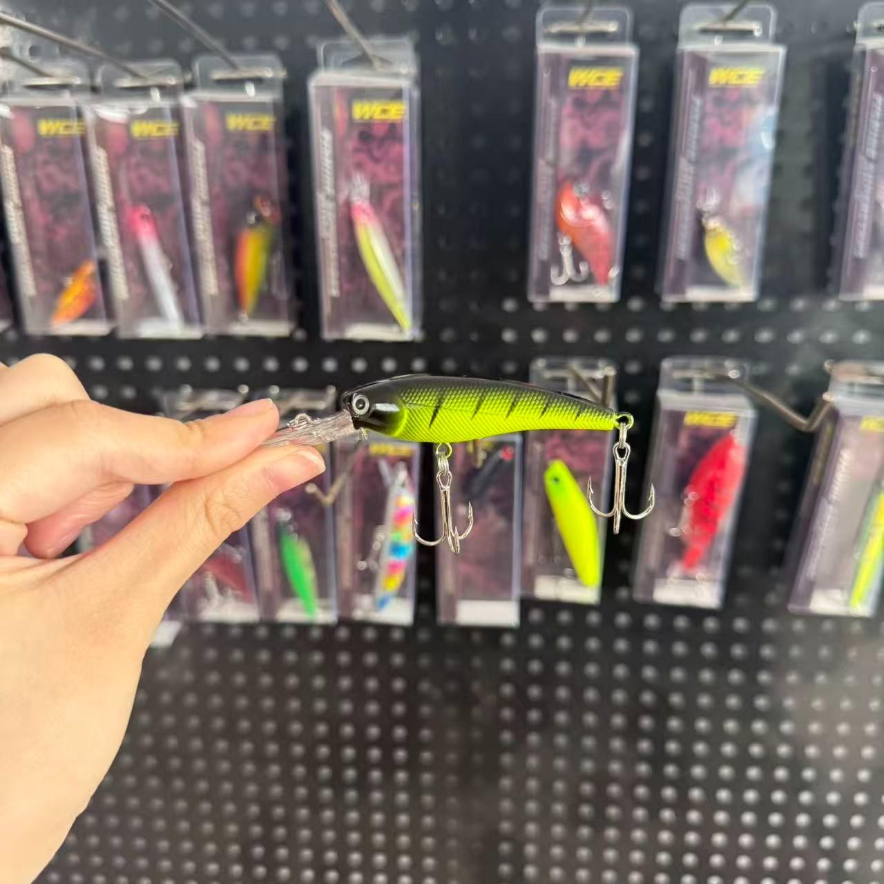 Large brand replica, popular, 1pcs, long tongue Xiaomi Nuo Xiang Zhu floating waterway sub hard bait fake bait, suitable for freshwater and seawater fishing accessories fishing gear supplies