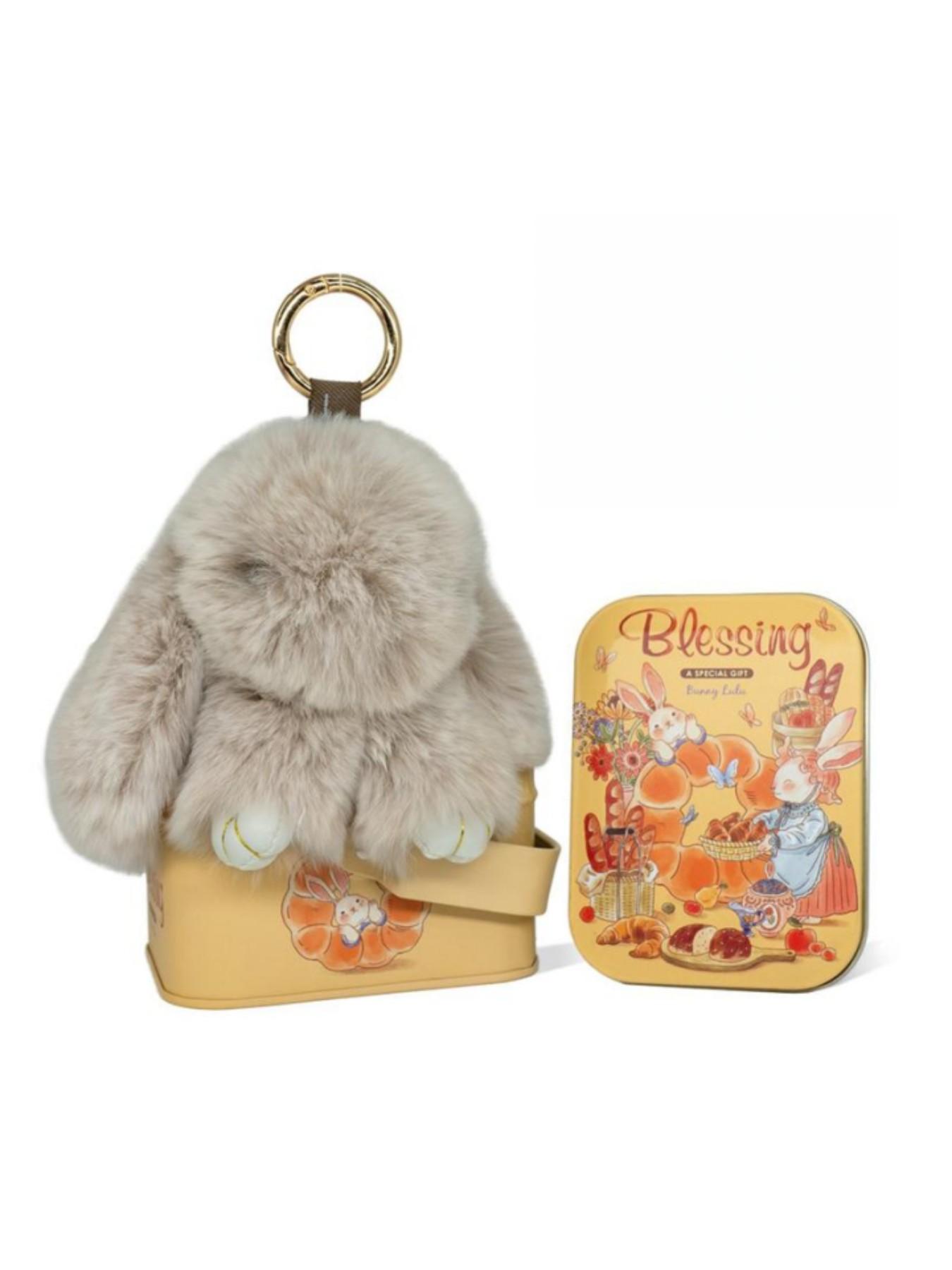 Handmade Rabbit Keychain with Design Tin Box, Creative Gift for Girls, Soft Fuzzy Bunny Pendant, Travel Accessory, Birthday Present