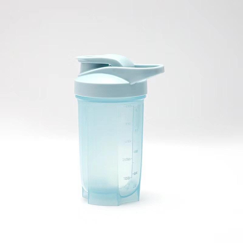 500ML Protein Shaker Cup, BPA-Free Blender Bottle for Smoothies & Sports Drinks, Ideal Gift for Family, Made of Polypropylene