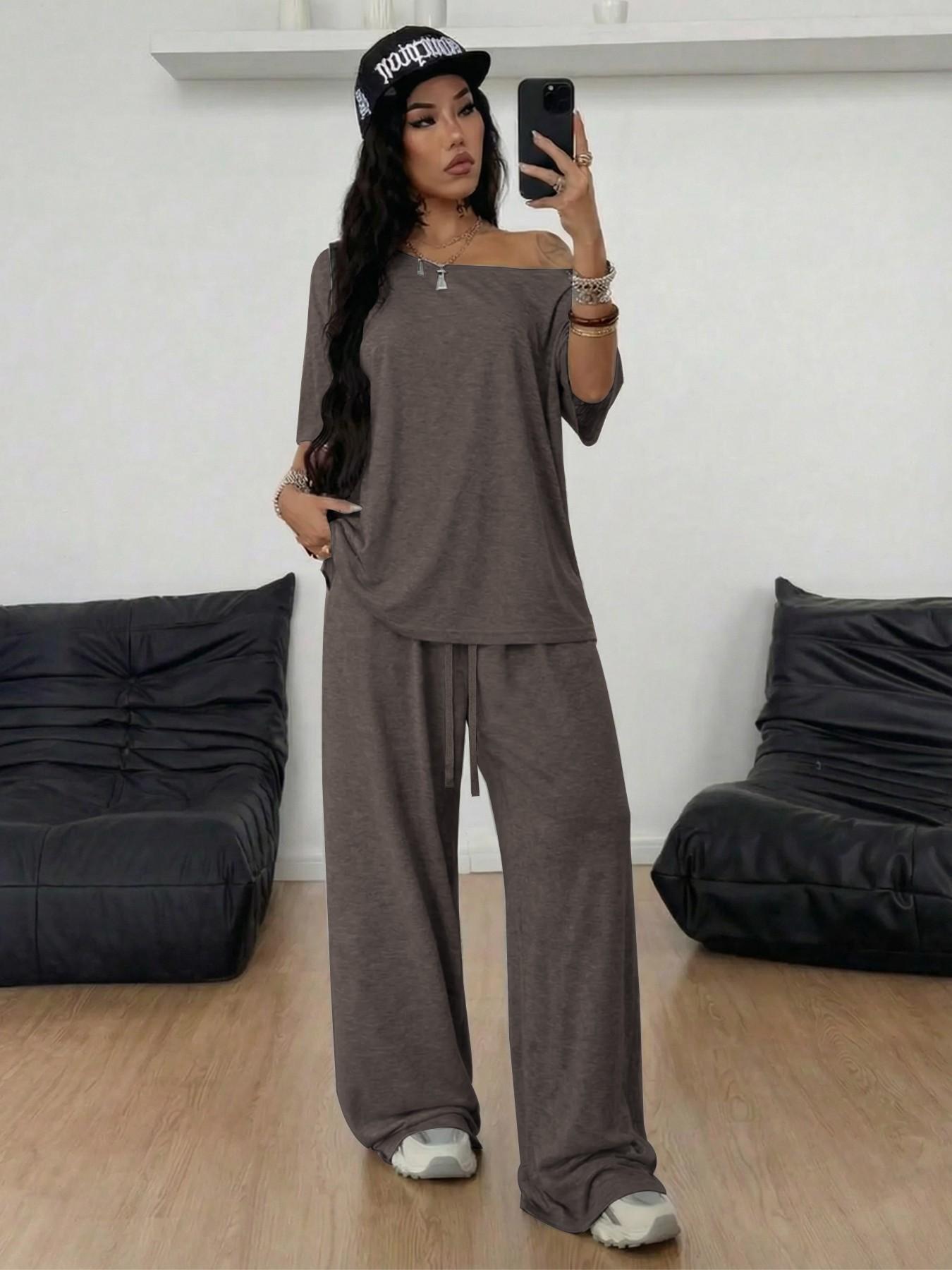 Women's 2-Piece Lounge Set, Off-Shoulder Oversized Top & Wide-Leg Pants, Soft Comfortable Drawstring Loungewear for All Seasons