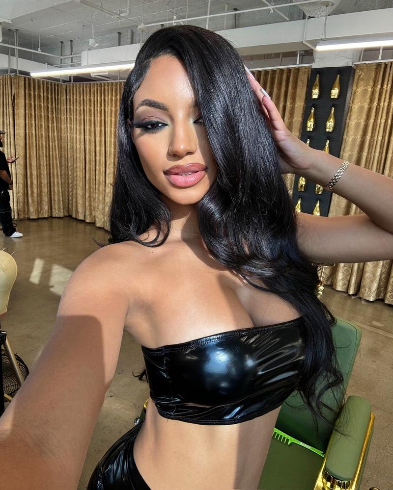 30 Inch 13x6 Body Wave Lace Front Wigs Human Hair Pre Plucked 180% Density HD Lace Frontal Wigs Human Hair For Women 10A Body Wave Glueless Wigs