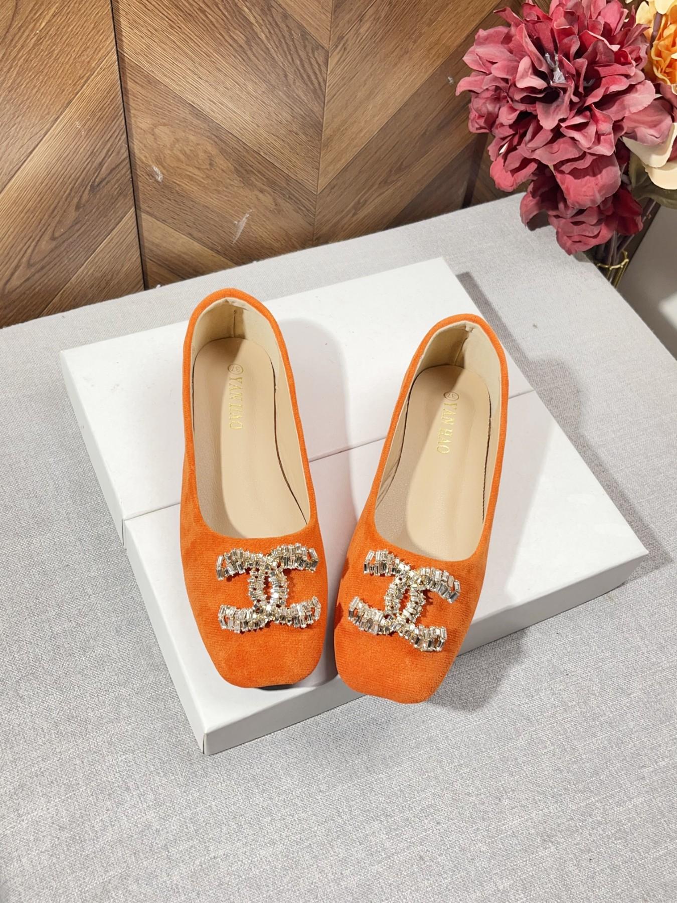 Luxury Rhinestone Double C Buckle, Soft Velvet Upper, Square Toe, Comfortable Flat Rubber Sole, Slip-On, Versatile Fashion Women's Shoes