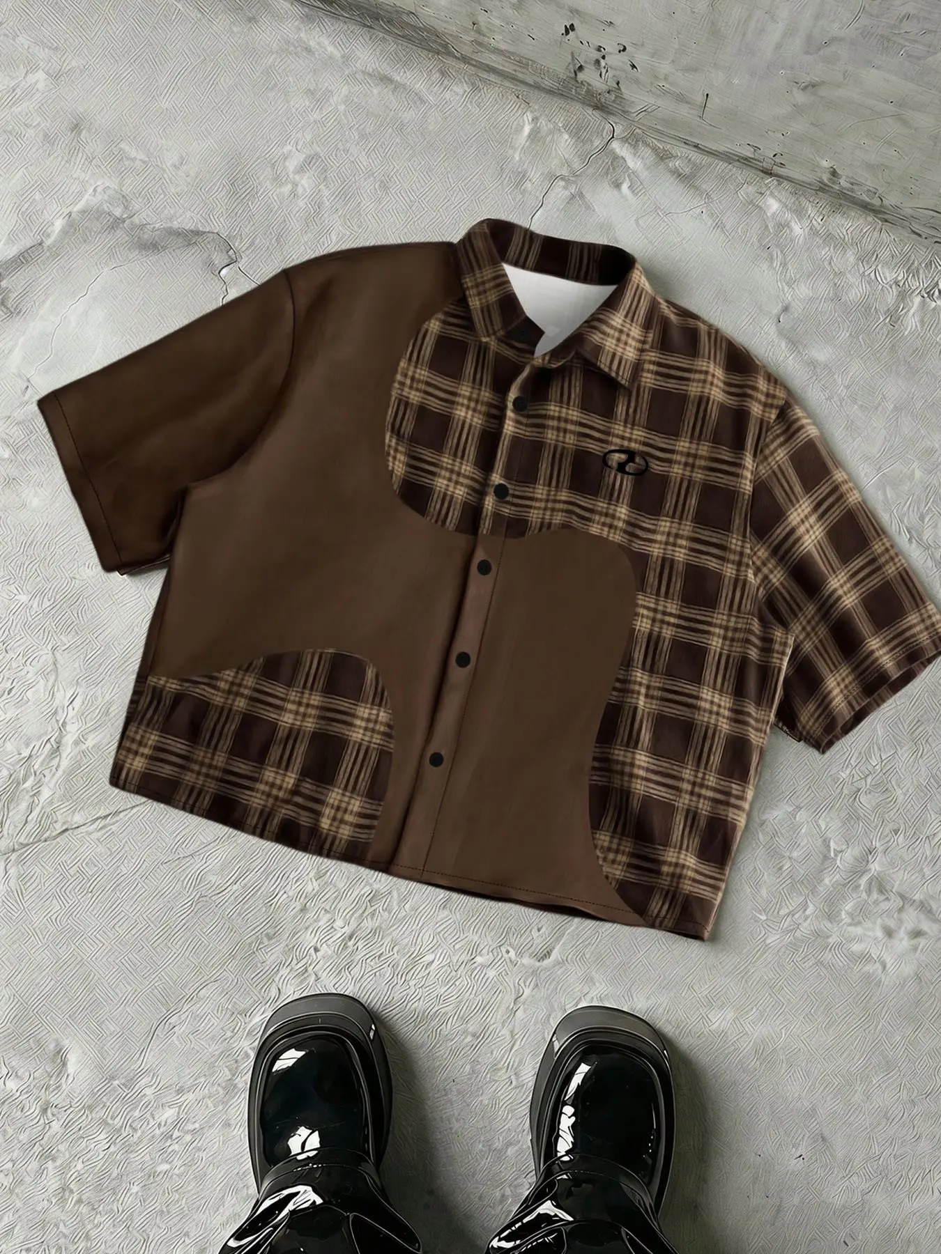 Men's Brown Plaid Patchwork Short Sleeve Button-Down Shirt, Y2K Streetwear Casual Top For Summer Daily & Street Style Outfits