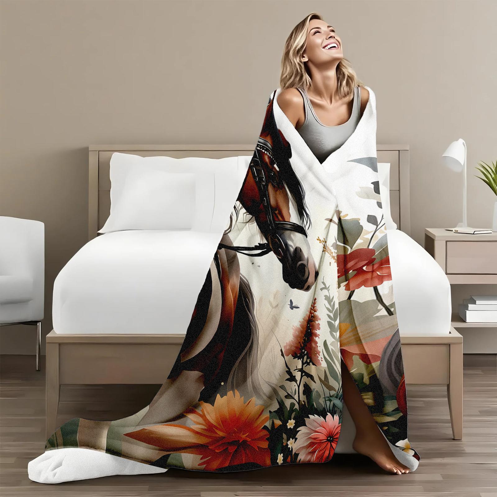 Vintage Horse & Floral Print Flannel Blanket - Soft Warm Anti-Tear All-Season Throw for Camping, Travel, Home Decor - Machine Washable Cozy Gift for Friends & Family, Picnic Blanket