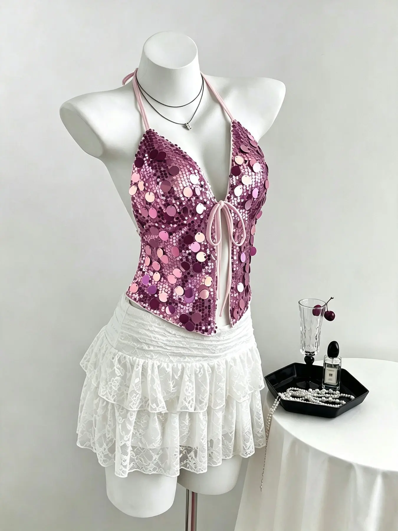 New Women Halter Sequin Cami Top, Mesh Lace Material, Suitable for Daily Commute, Dating, Party, Picnic & Outdoor Trips