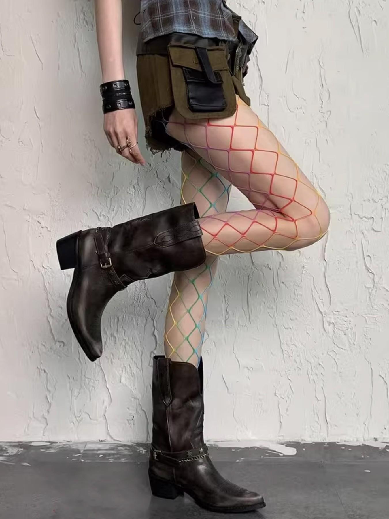 Large Mesh Rainbow Gradient Design, Visual Leg Shape Correction, Bold Style Directly Captures Attention, Perfect for All Occasions