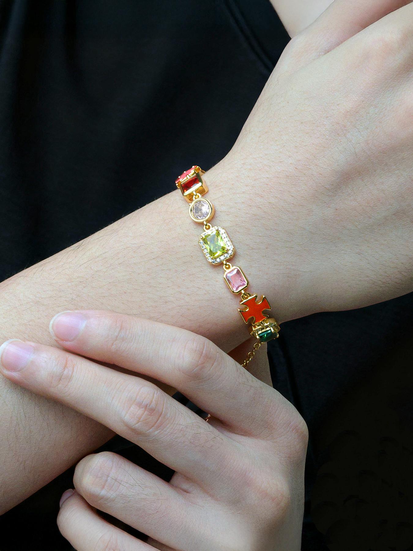 ICED CHICS Cross-Drip Oil Colored Cubic Zirconia bracelet, geometric cube Sugar Hip-hop bracelet, birthday gift, party, suitable for important occasions to wear, enhance temperament, sense of sophistication, suitable for both men and women