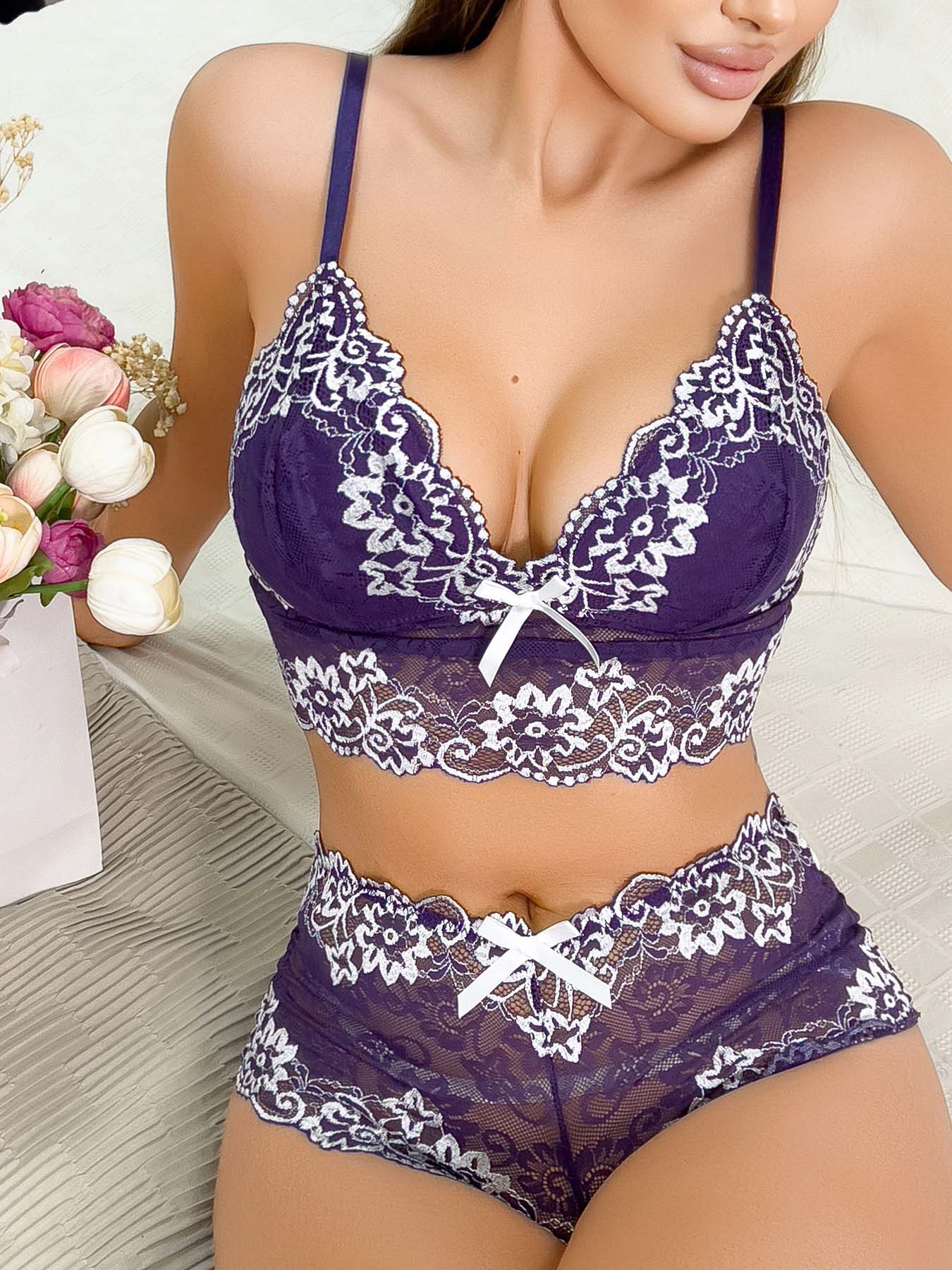 Women's Floral Lace Push Up Bra & Panty Two-Piece Set, Sexy Comfortable Breathable Lingerie Set for Daily Wear, Women's Underwear Set for All Seasons, Bra Sets