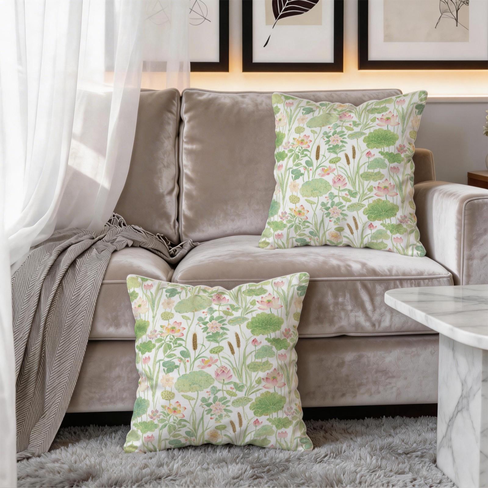 1 Piece Watercolor Lotus Pond Throw Pillow, HD Digital Printed Decorative Cushion, Aesthetic Boho Accent Pillow with Zipper Closure for Sofa Couch Bed Living Room Home Decor