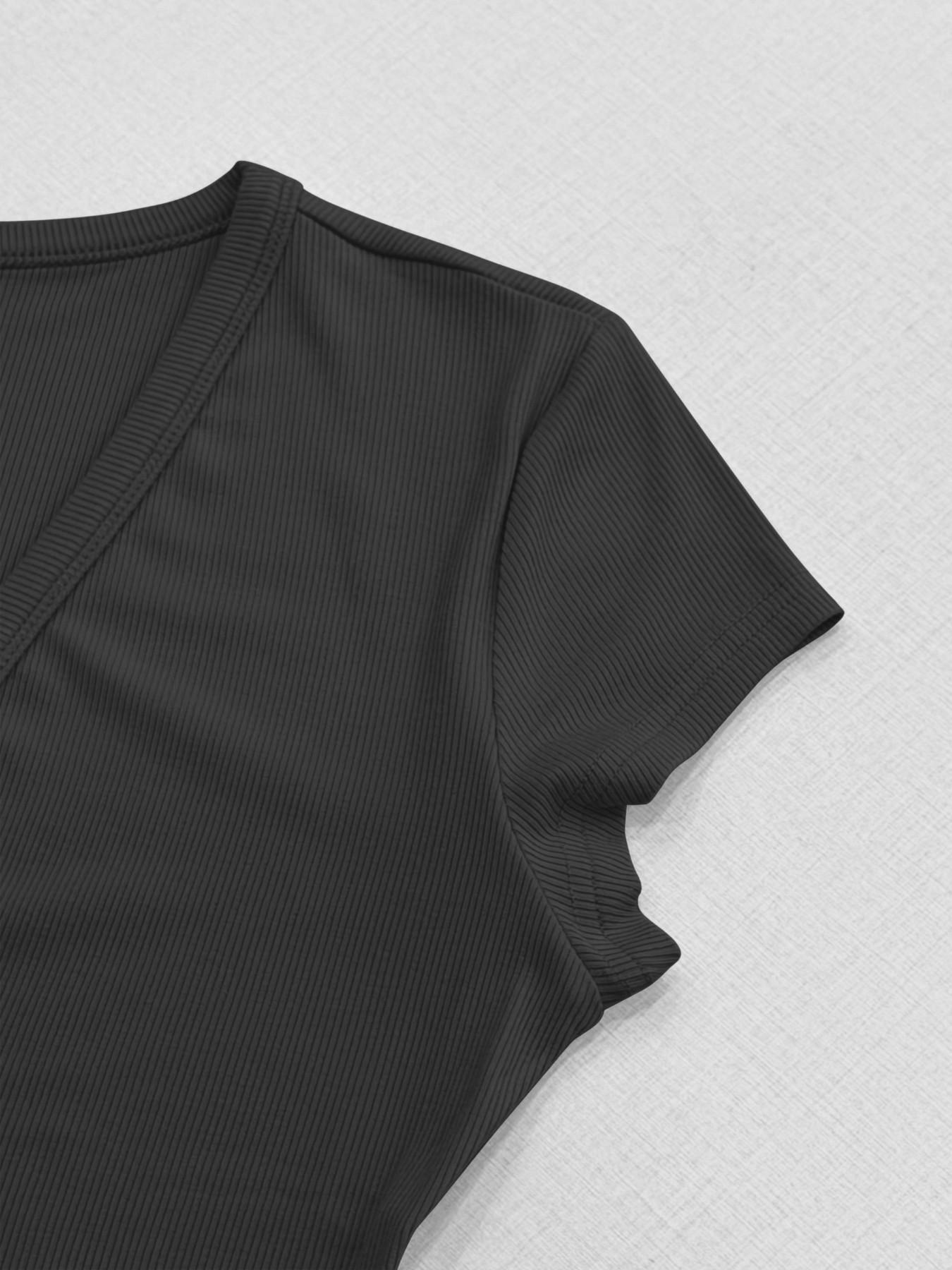 T-Shirts Short Sleeve V Neck Tees Tops for Women Basic Fashion Trendy Lightweight Soft Casual Summer Outfits Clothes 2026