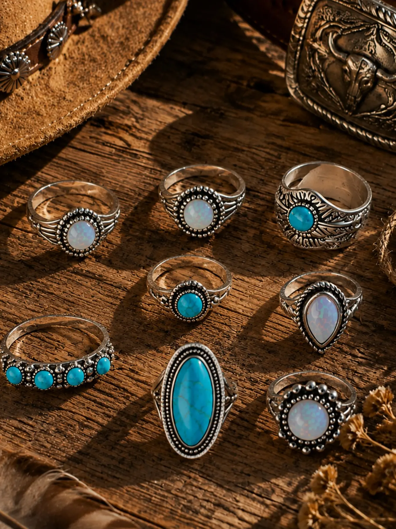 8pcs Western Turquoise Ring Set for Women, Bohemian Ethnic Cowgirl Statement Jewelry, Vintage Style Stackable Rings, Festive & Everyday
