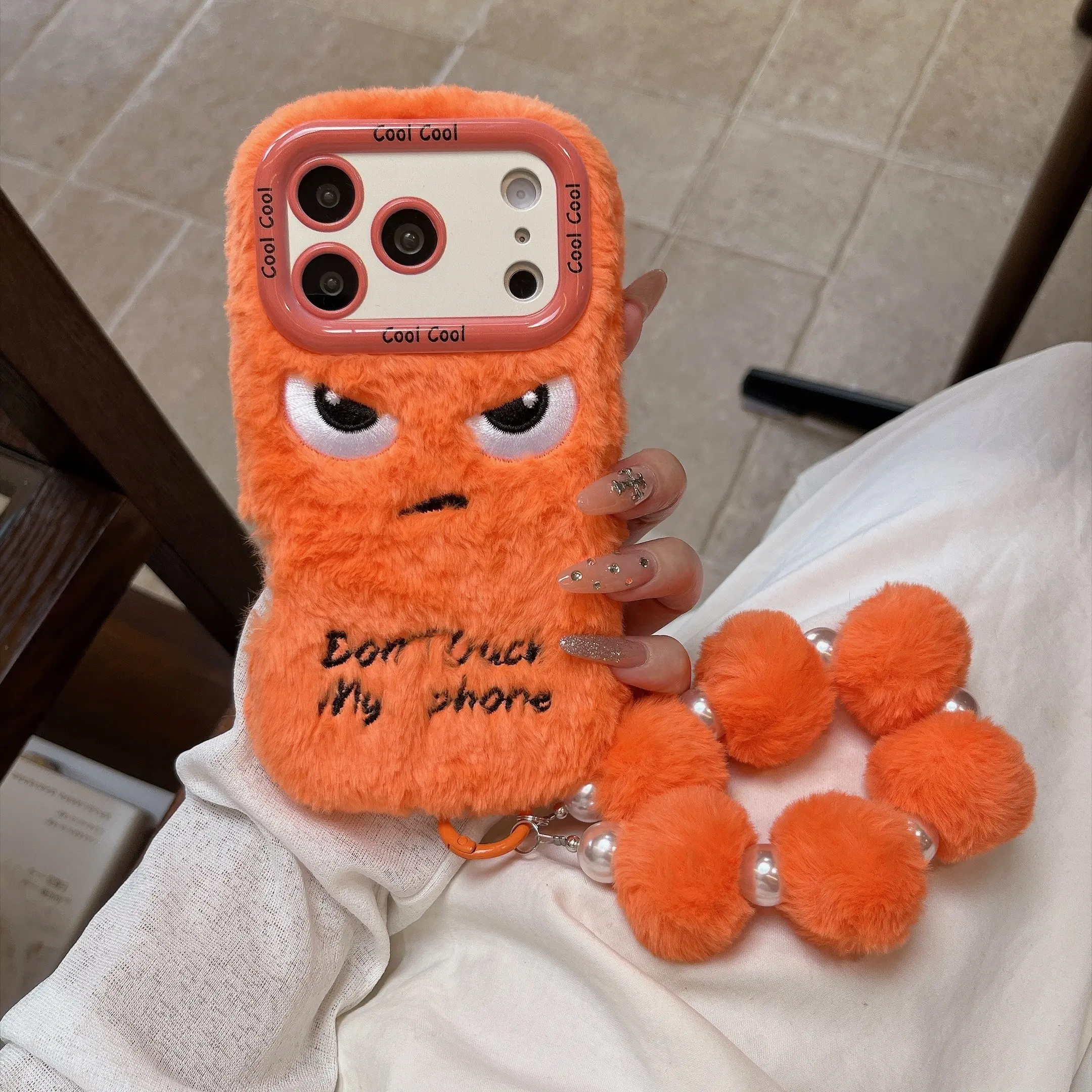 New Plush Phone Case with Bracelet for Apple Smartphone 17/16/15/14/13, Winter Fun Emoji Design, Protective Cover for iPhone 12/11