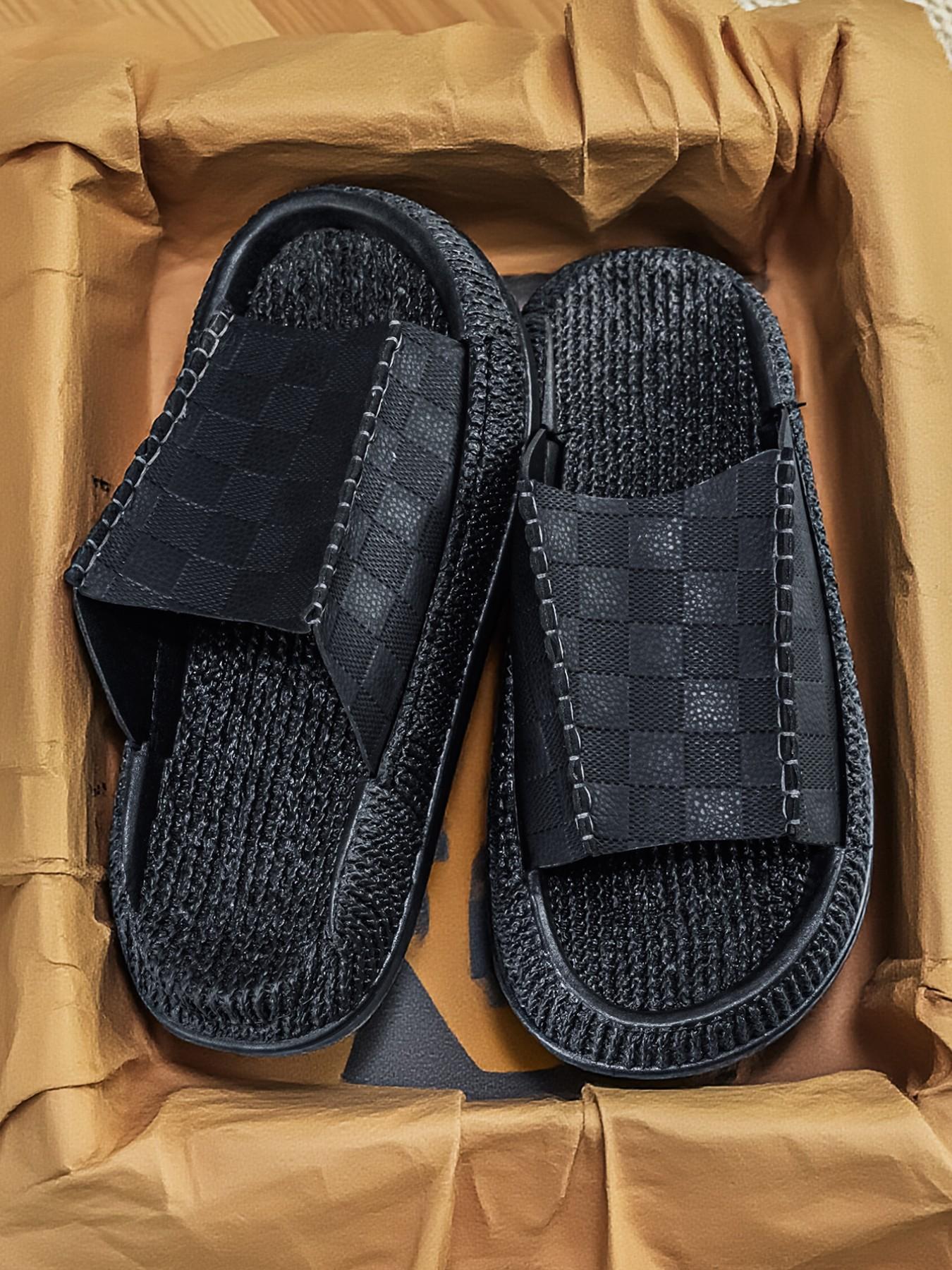 Summer Men's Sandals, Versatile Casual Slip-Ons, Soft Rubber Sole, Round Toe Design, Ideal for Beach & Driving, All-Season Comfort