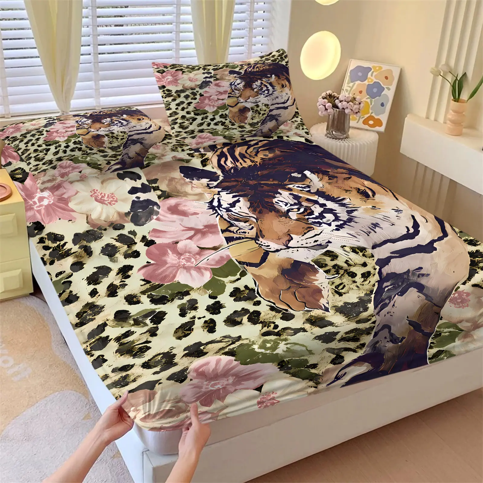 3Pcs Vintage Tiger Floral Leopard Print Fitted Sheet Set, Wild Animal Flower Pattern Mattress Cover With 2 Pillowcases, Soft Skin Friendly Bedding Set All Seasons, Deep Pocket Elastic Non Slip Bed Sheet For Bedroom Decor