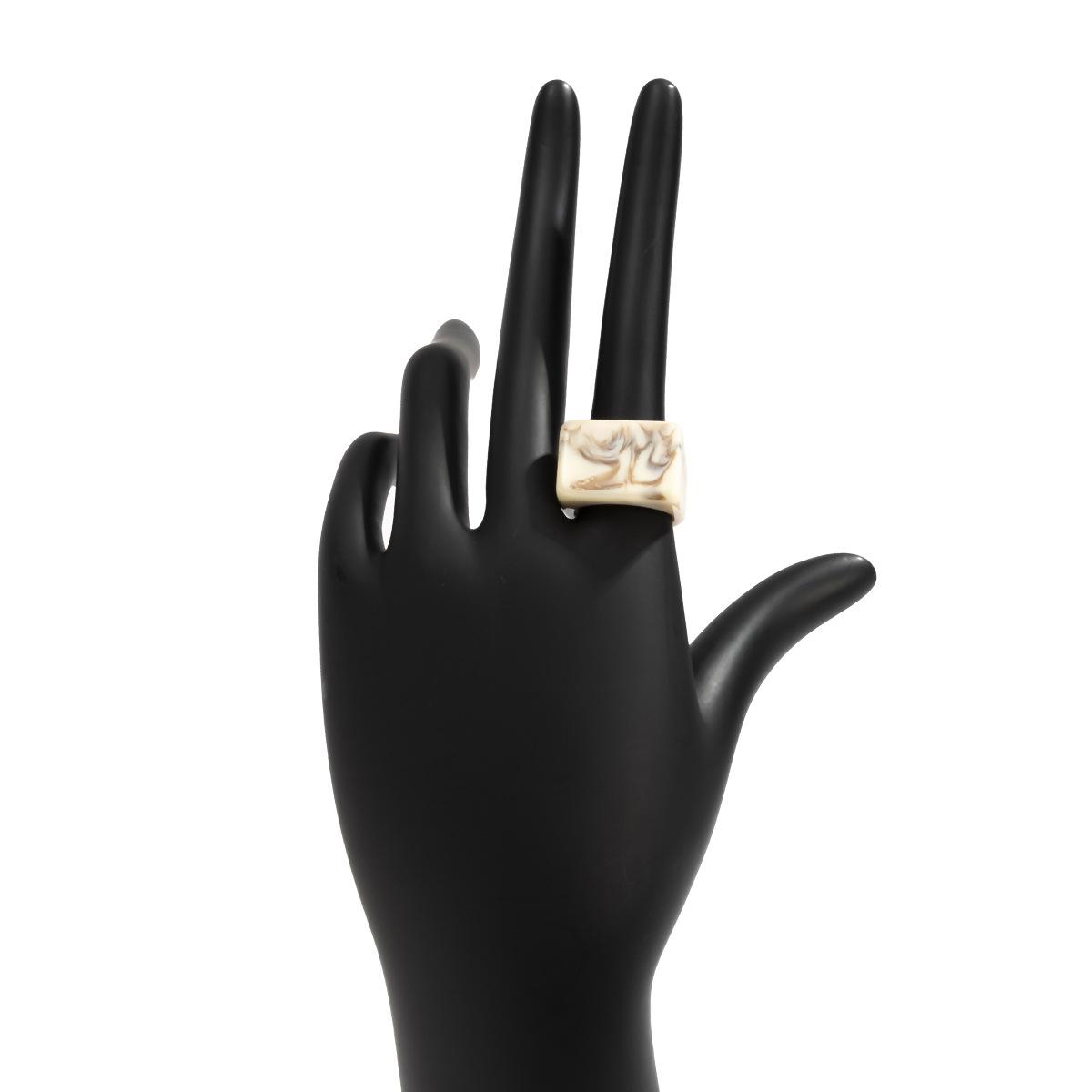 Trendy Colorful Acrylic Plain Ring Geometric Square Wide Resin Band Fashion Minimalist Jewelry for Women Men