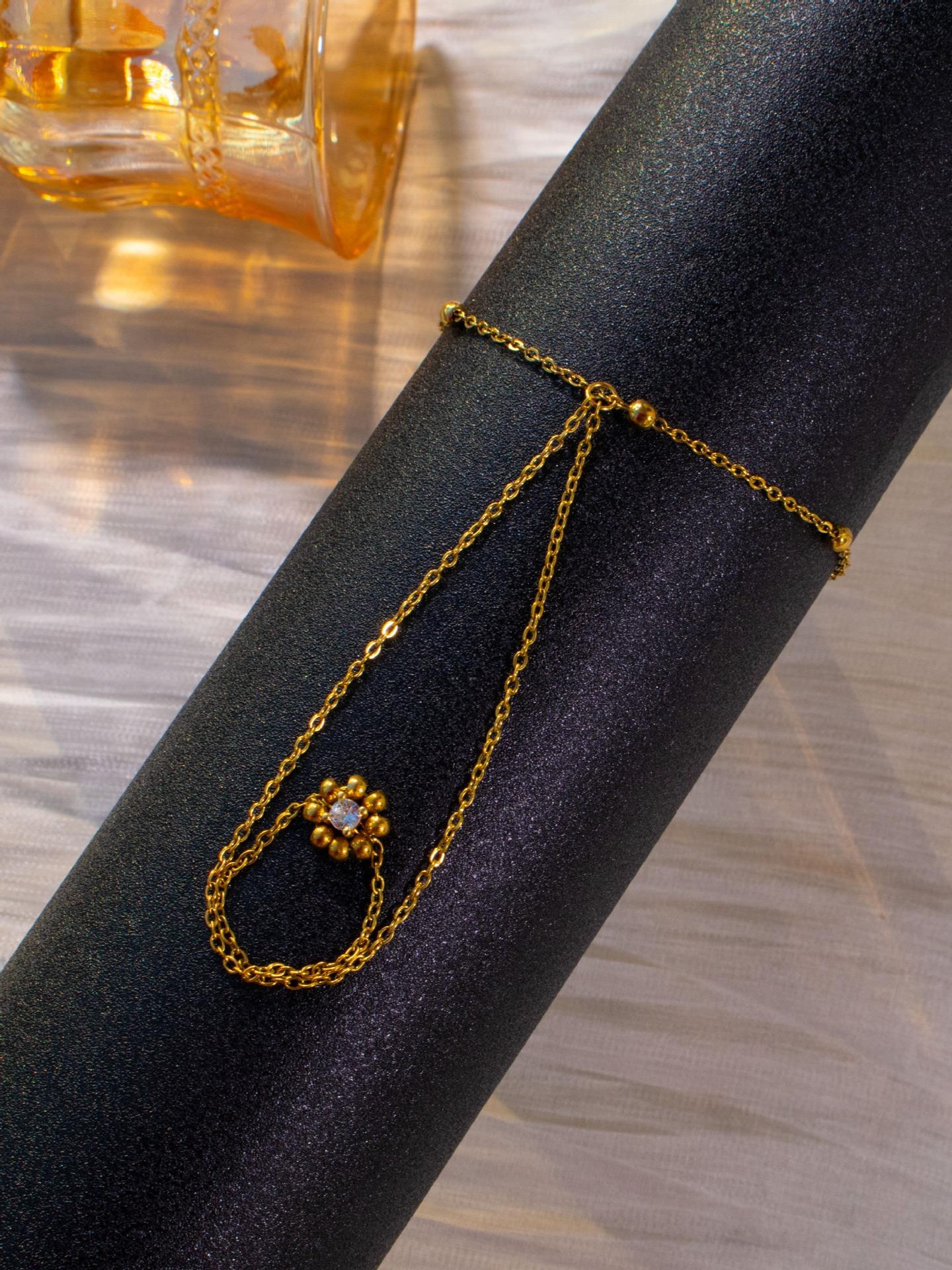 Elegant Zirconia Beaded Gold Pearl Flower Stainless Steel Bracelet, Fashionable Versatile Unique Design Jewelry Accessory