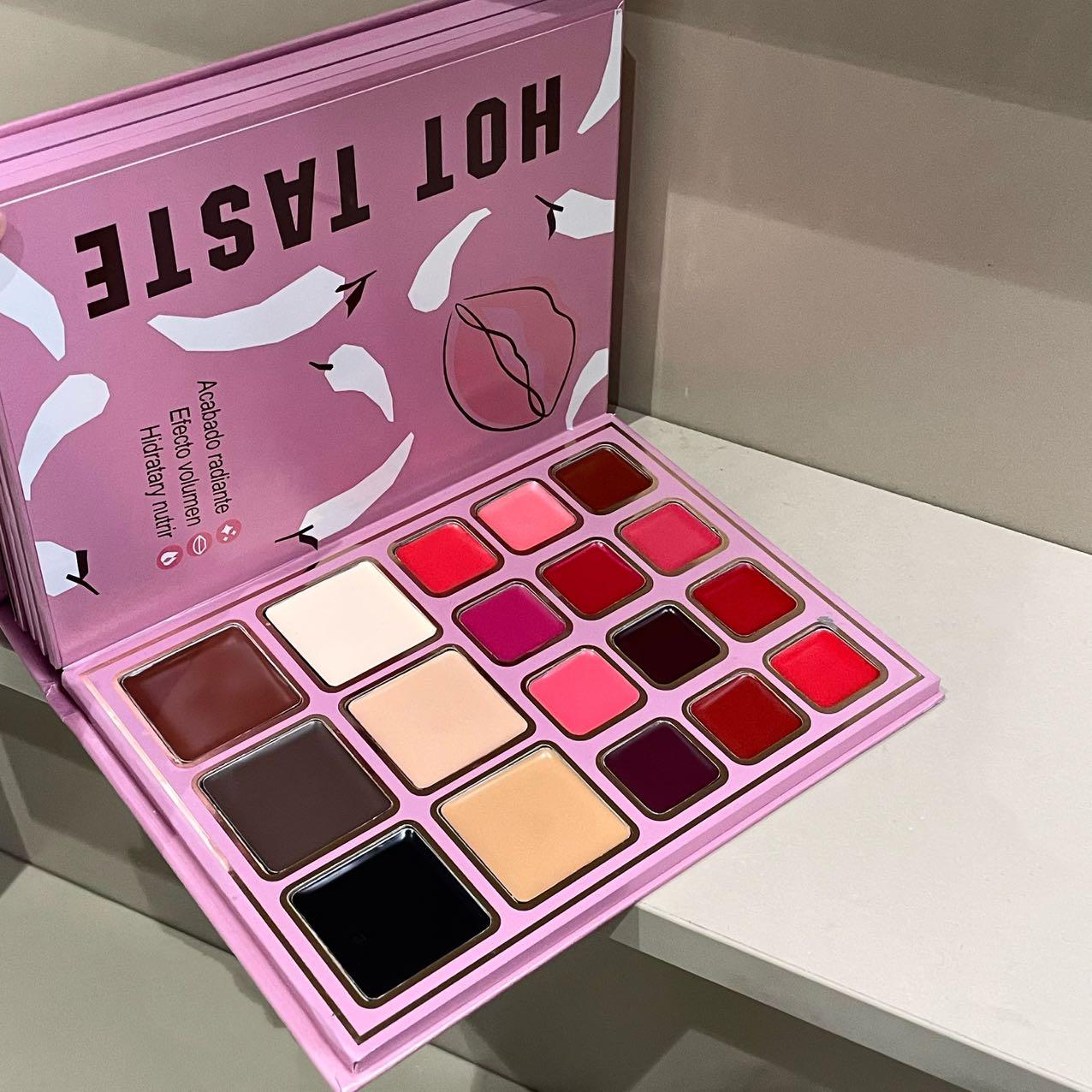 78-color Multifunctional Makeup Palette Integrated Portable Folding Makeup BookSet Matte Pearlescent Contour Eye Shadow Face Highlight Blush Lipstick Lip GlossMakeup Tools 48-color Eye Shadow 6-color Highlight 6-color Blush 12-color Lipstick Cosmetic！