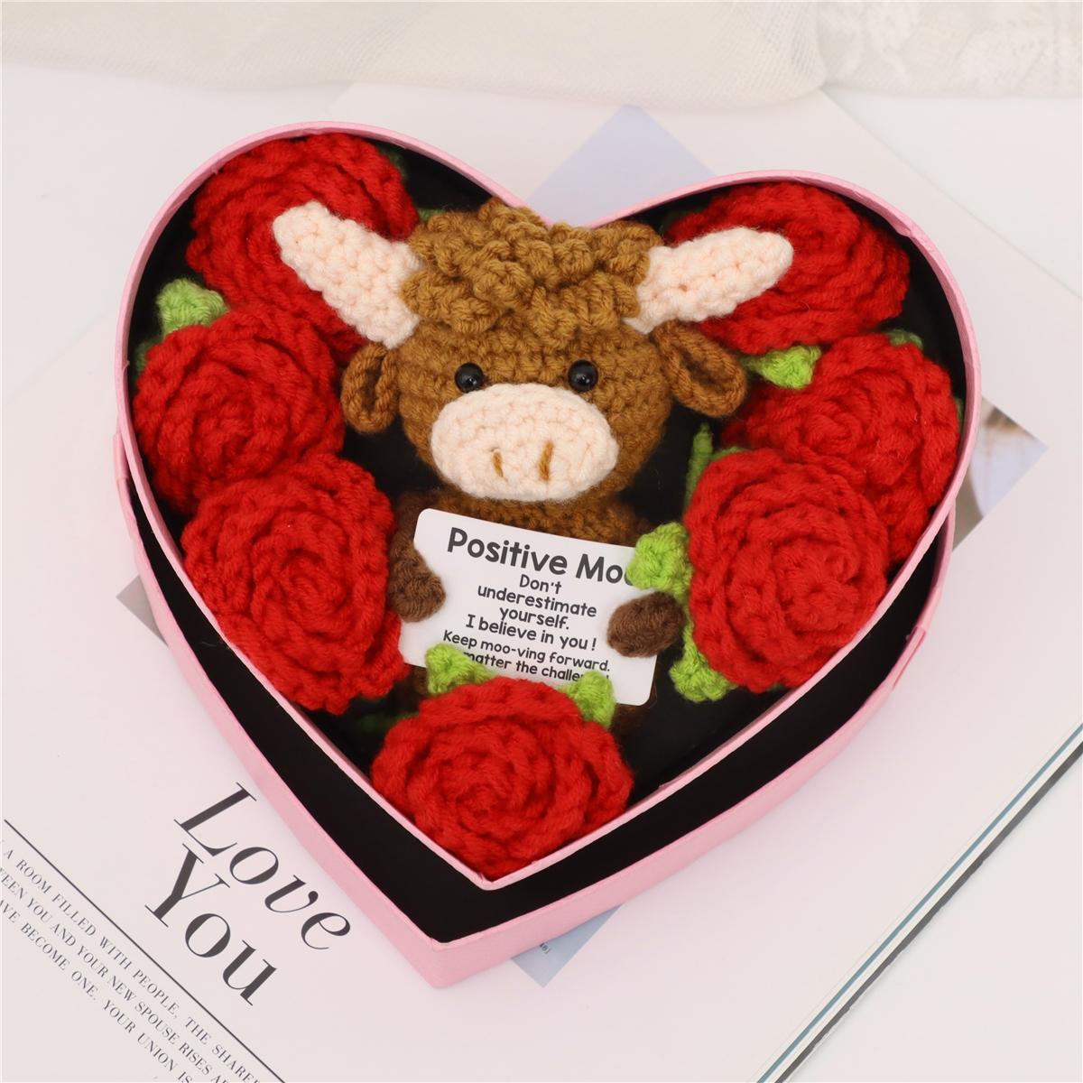 Mother's Day Valentine's Gift Handmade Rose Bouquet Highland Cow Box, Perfect Birthday Present for Wife Girlfriend, Unique Heartfelt Message, Beautiful Gift Box