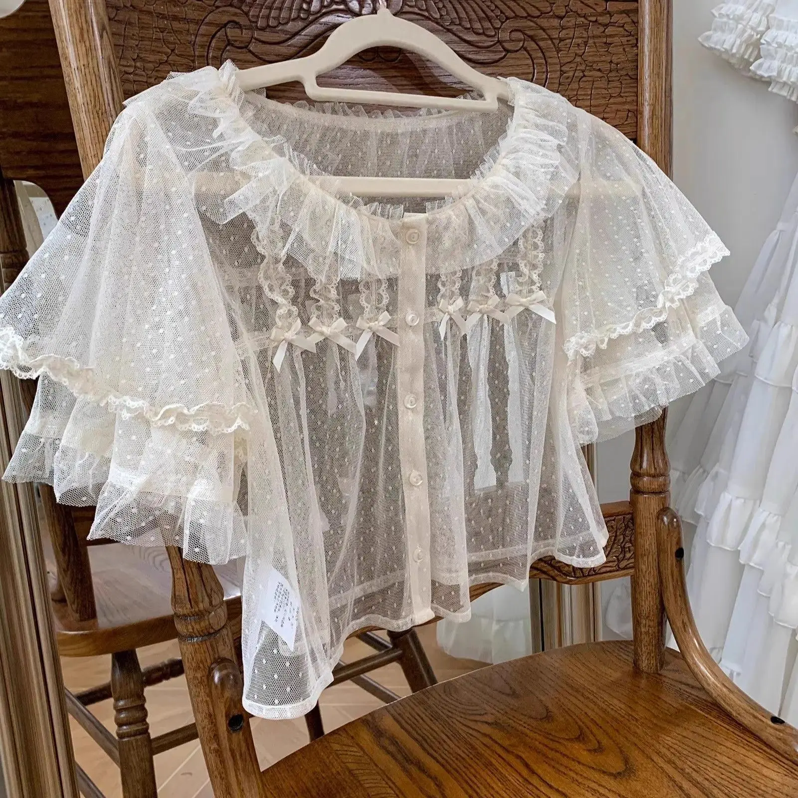 Elegant Sweet Lolita Shirt Women Vintage Lace Ruffles Short Sleeve Blouse Female Cute Slim Fit Tops Japanese Retro Style Blusas