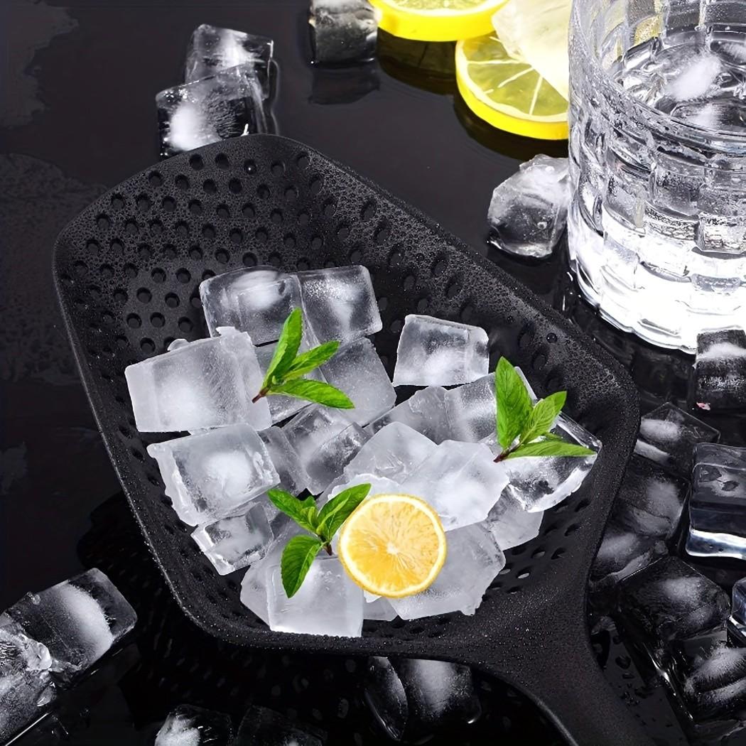 Plastic Strainer Spoon with Handle, Durable Plastic Slotted Spoon, Pasta Spoon and Pasta Strainer, Convenient for Cooking, Baking, and Draining Food, Efficient