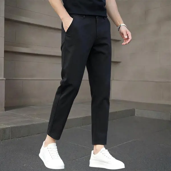 Men's slim-fit cropped trousers, made of a cotton and spandex blend, available in a variety of colors (sizes: 28-38).