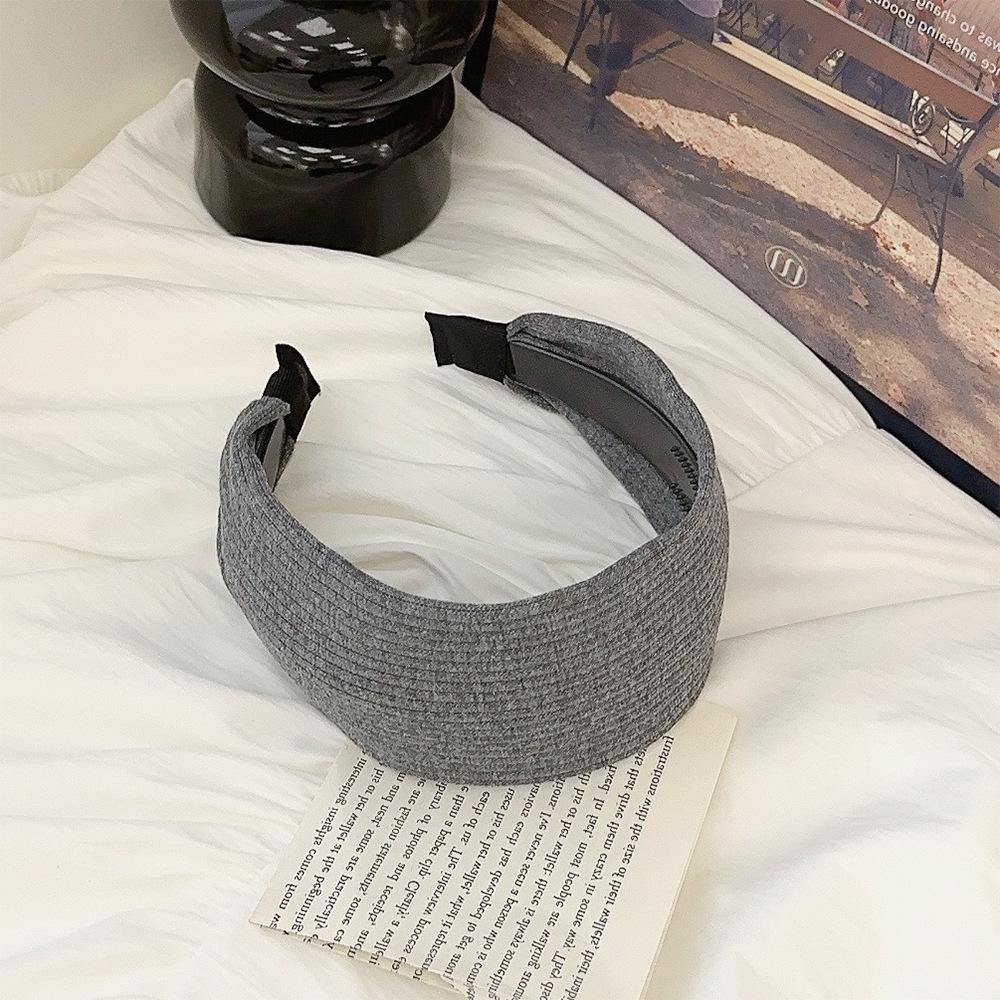 Wide Headband for High Forehead, Non-Slip Hair Accessory, Elegant Design, Perfect for Office and Dates, Women's Fashion Essential