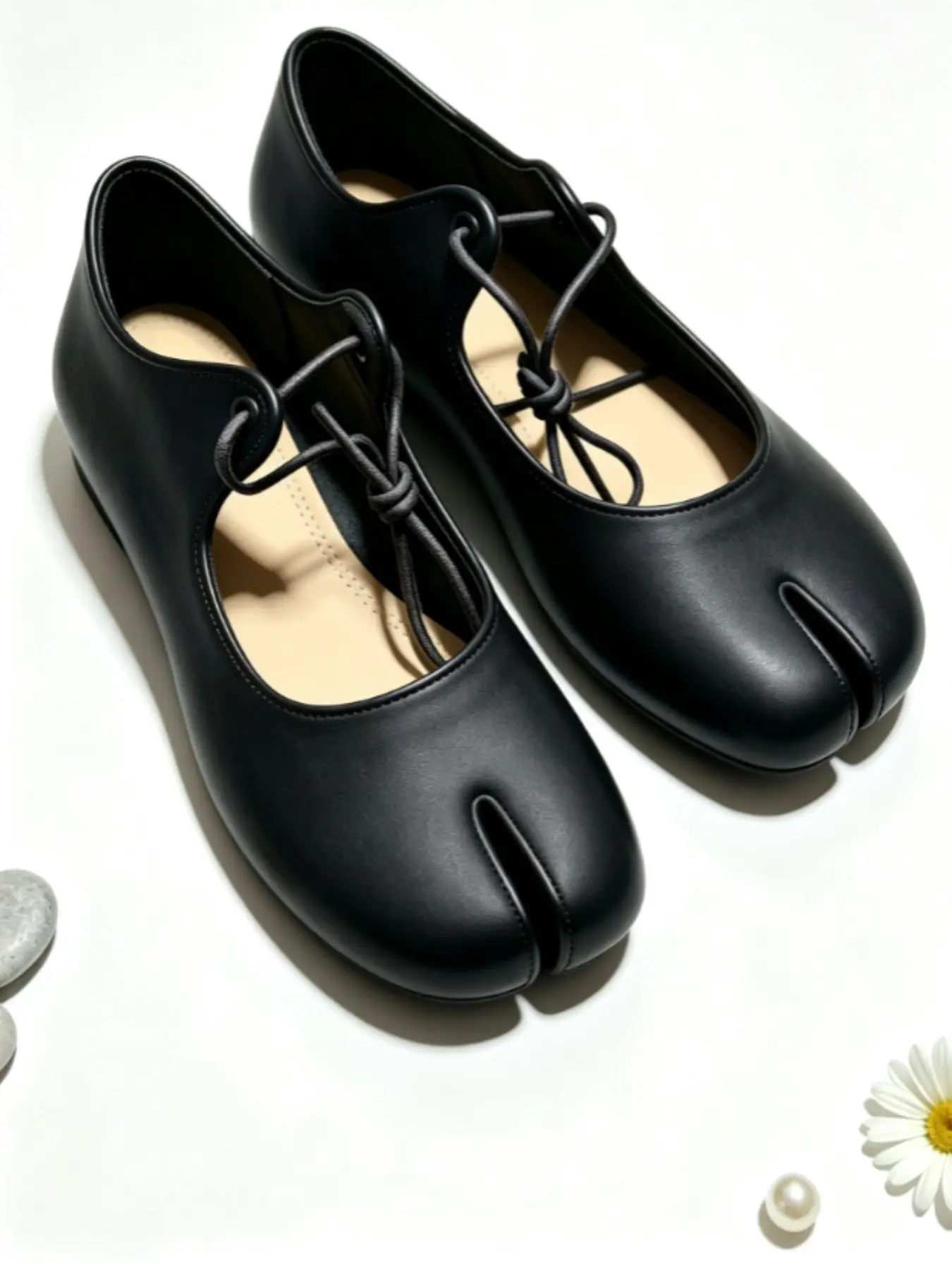 Women's Split Toe Strap Shoes, Soft Leather Flat Pig Paw Shoes, Casual Office Mary Jane Shoes, Comfortable Low Heel Daily Wear