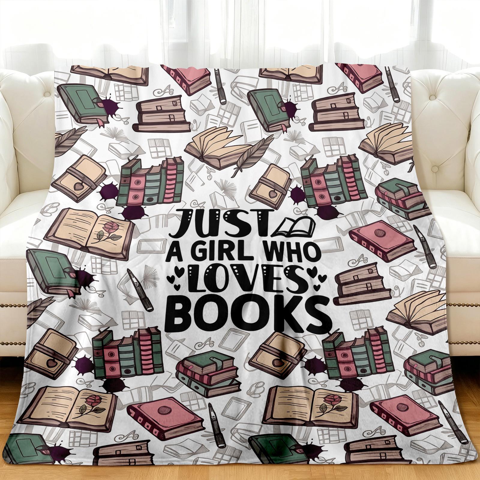Flannel Blanket - a Warm Choice for Every Book-Loving Girl, Celebrating The Dreams of Readers. The Gentle And Stylish Patterns Add Color to The Reading Experience