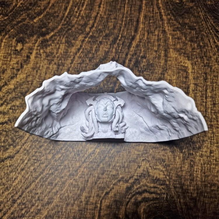 Greek Mythology Decor Medusa Head Sculpture Aquarium Centerpiece Fish Tank Ornament