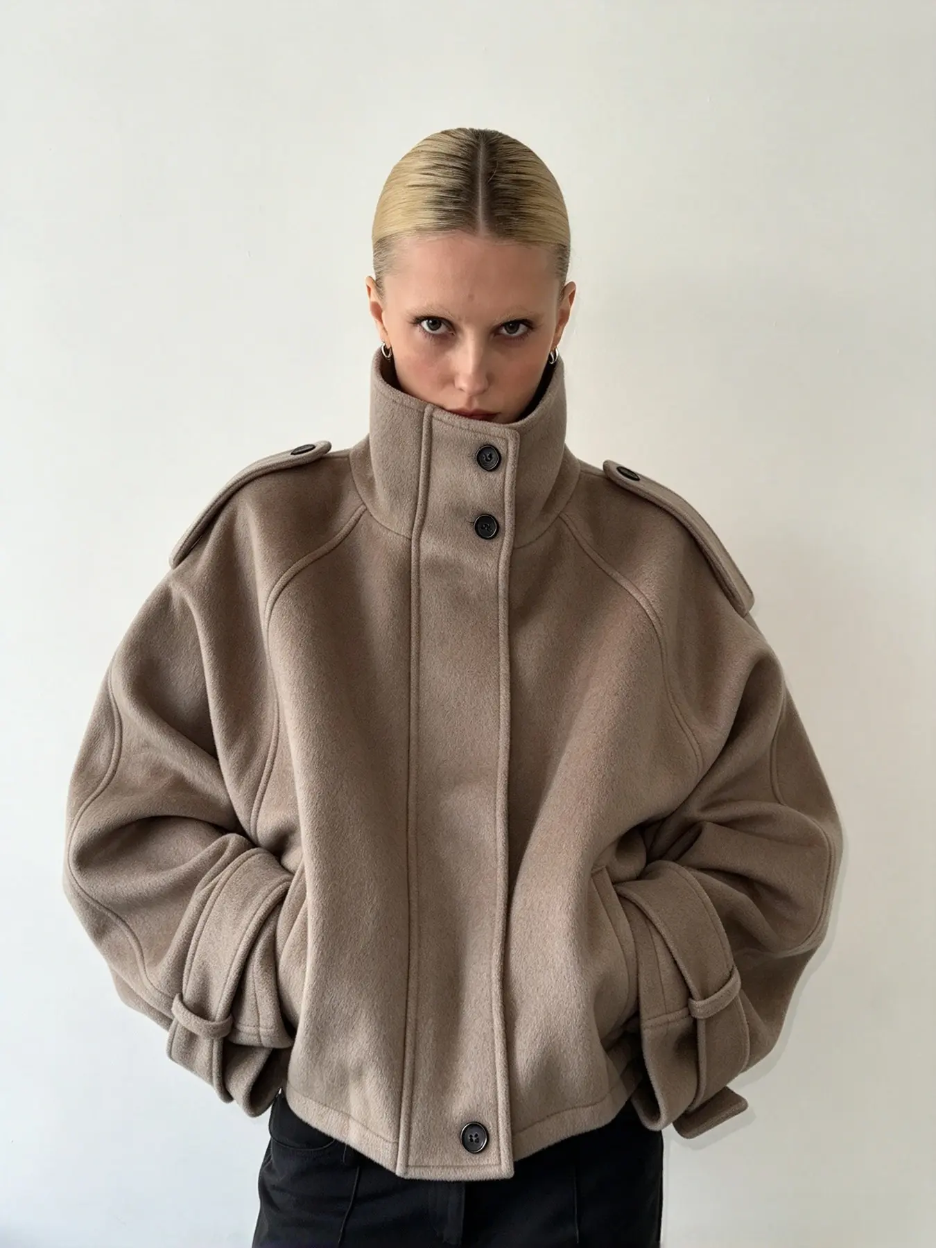 New Fall Winter Women's Solid Color Jacket, Stand Collar Zipper Front, Loose Fit Sleeve, Button Pockets, Elegant Casual Outerwear