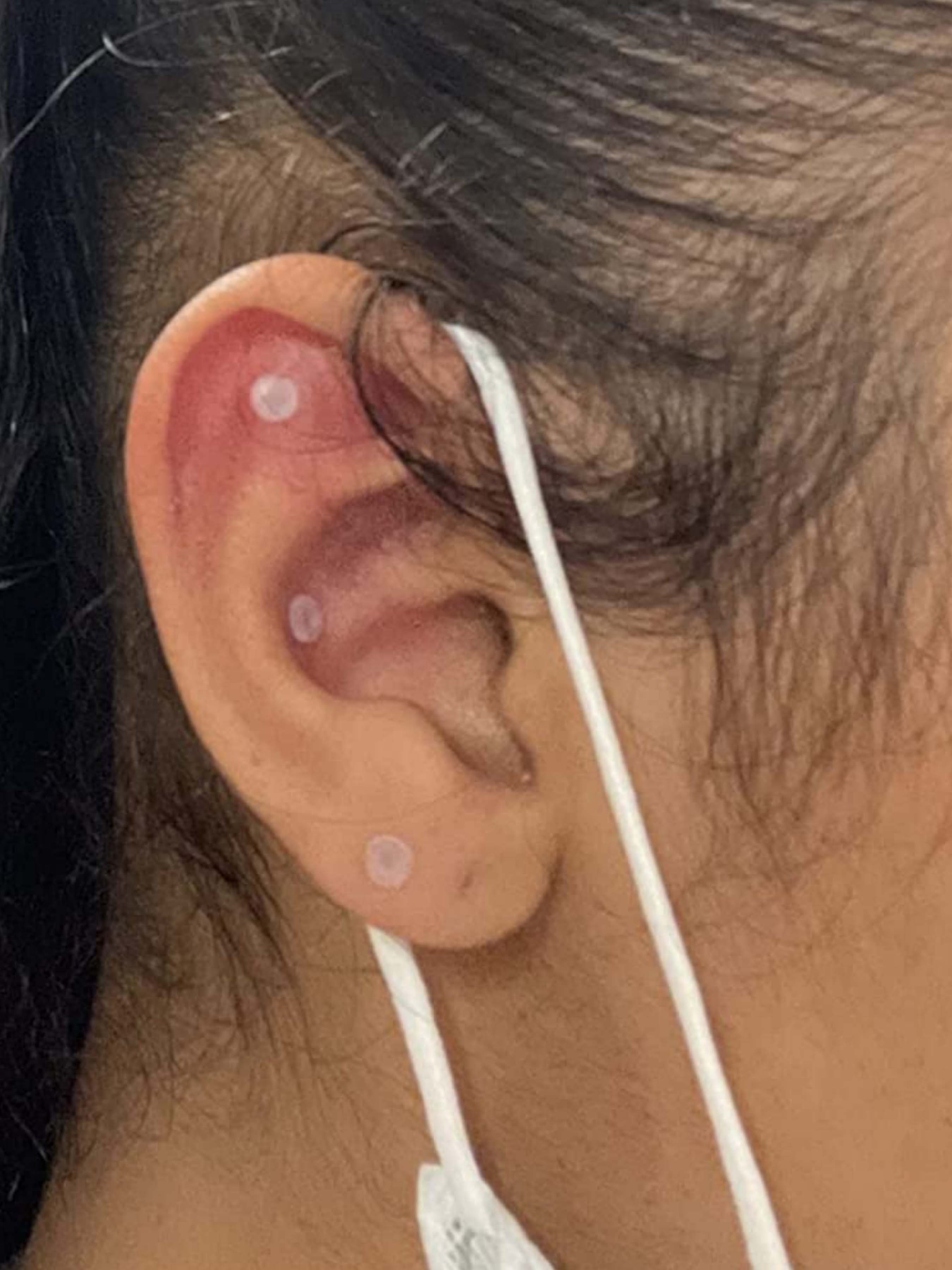 Clear Nose Rings & Studs - Plastic Nose Piercing Retainers - 16g, 20g - Clear Cartilage Earrings & Lip Piercing Retainer