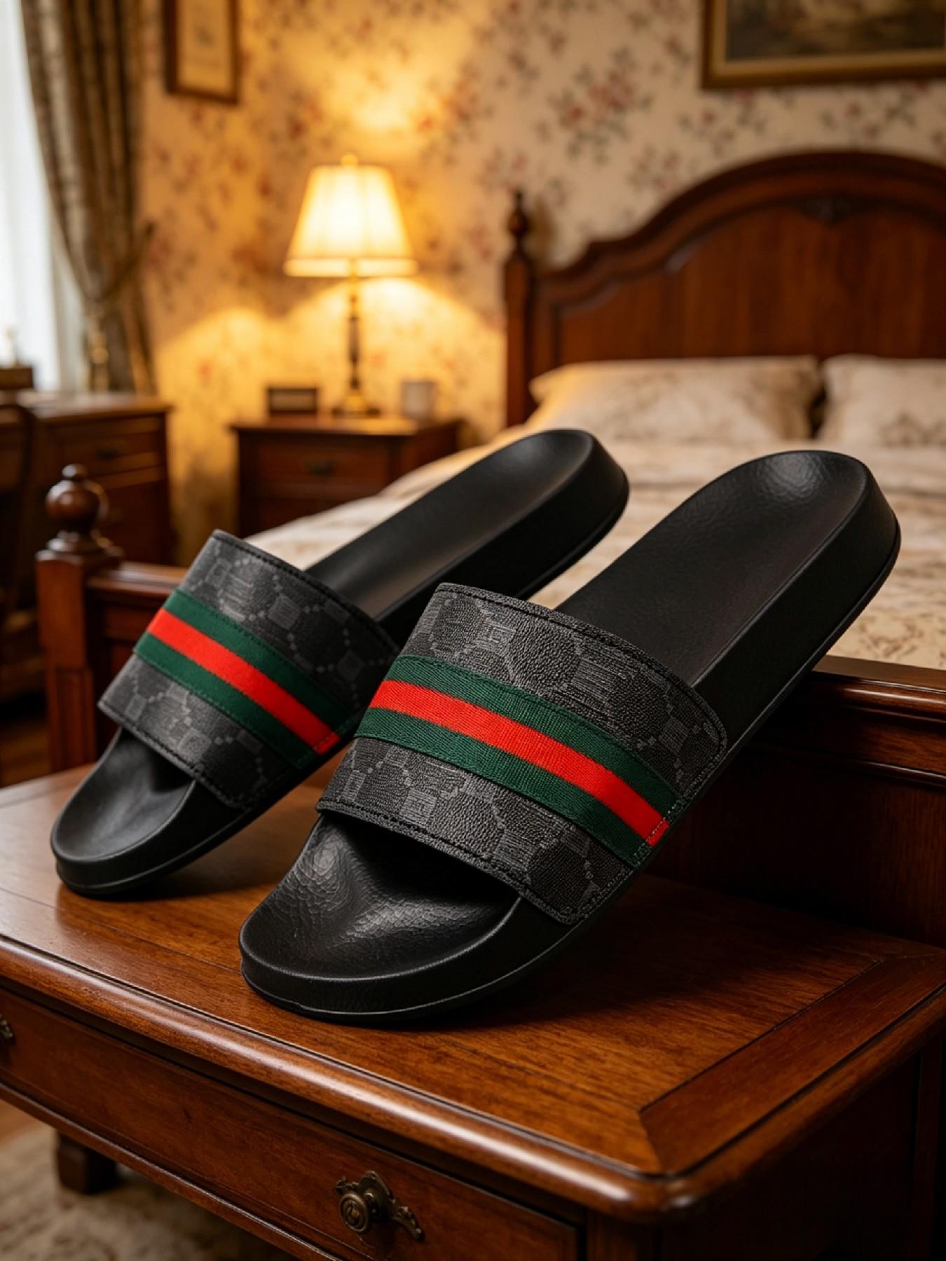 Couple Slippers, Fashionable Unisex Outdoor Korean Style Versatile Trendy Cool Sandals, Home Casual One-Strap Shoes