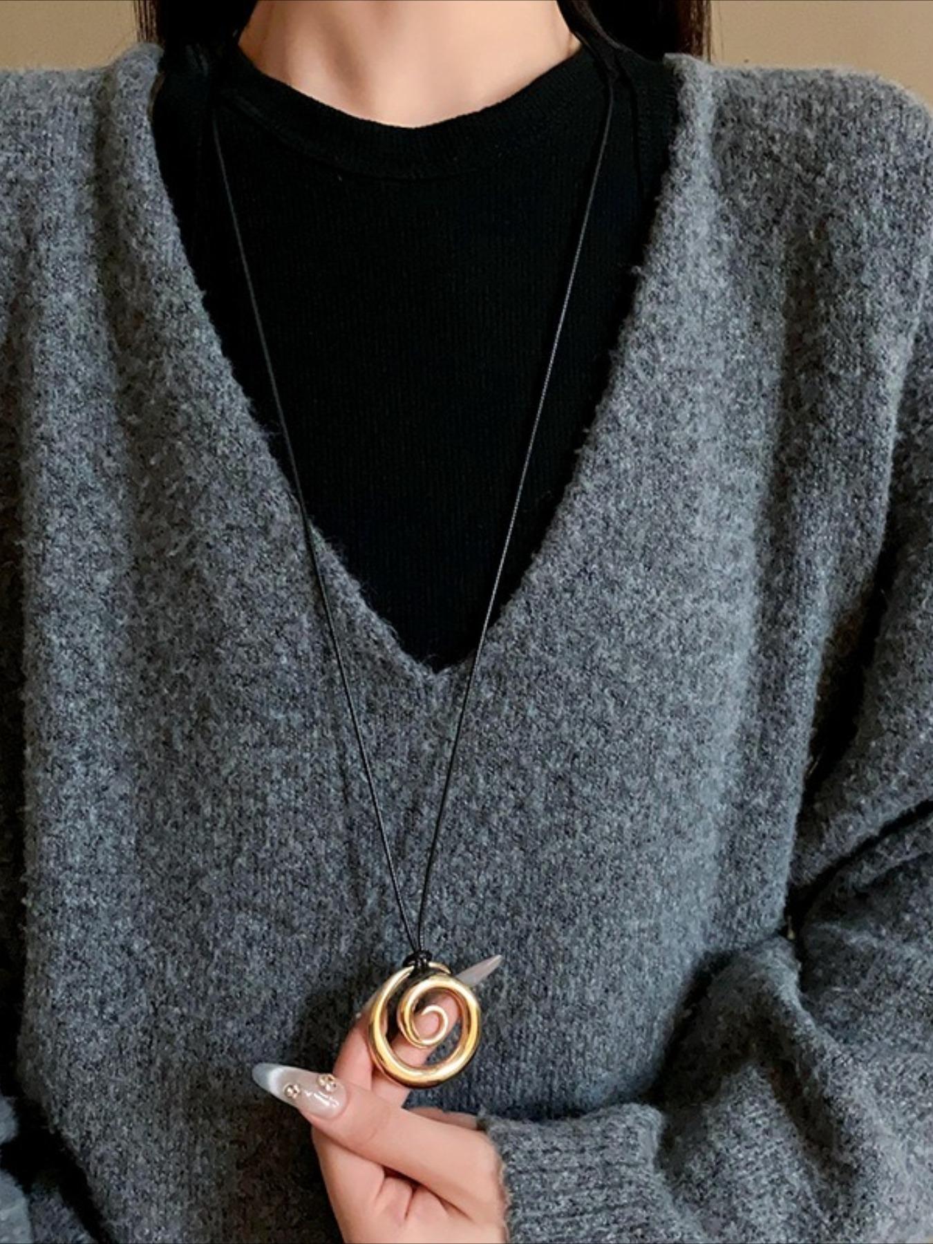 1 Piece of Fashionable Metal Spiral Pendant Necklace, Women's Necklace, Simple and Casual, Versatile, Party, Daily Commuting Necklace