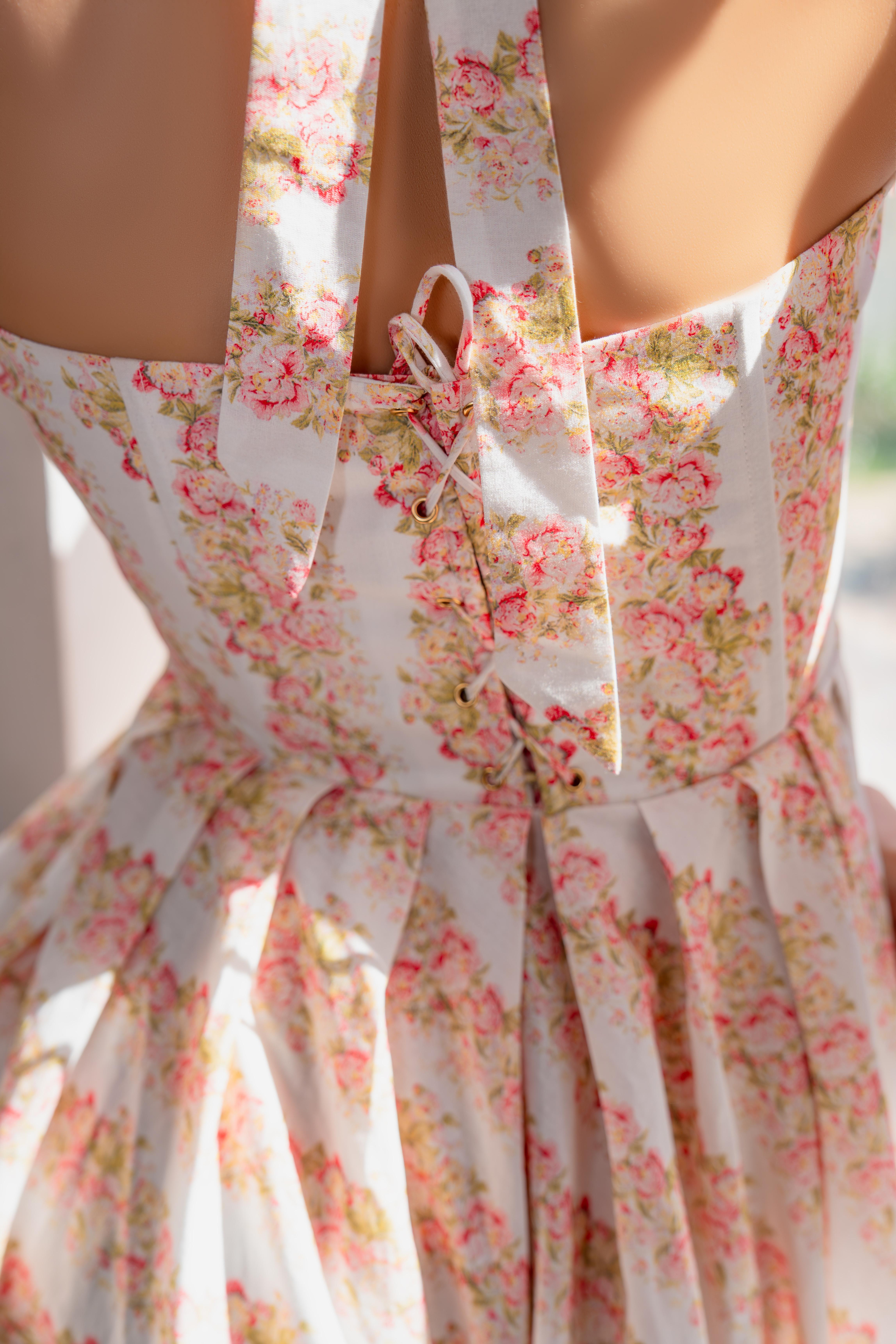 Enchanted Rose Corset Dress-LuminaVenus Dresses Prom Floral Dress Curvy Women Rave Aerie Sundress Tummy Flattering Elegantoutfits Bridesmaid Modest Outfits Black Women Dress Elegant Fall Tube Long Dress  Dress Silk Drape