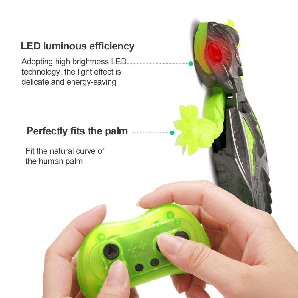 Wall Climbing Lizard Chameleon Car with LED Lights, Interactive Pet Toy for Cats & Kids, Rechargeable Battery Included, Fun Home Entertainment Game