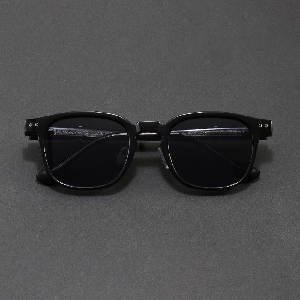 Round Frame Fashionable Glasses with Niche Designs on The Temples Exquisite and Simple Style Unisex Glasses Suitable for Commuting and Travel