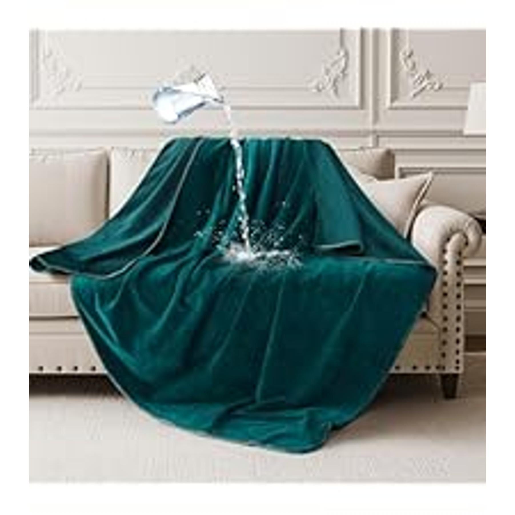 Waterproof Throw Blanket for Couch: Reversible Leakproof Couch Blanket 40" x 60", Soft Flannel & Coral Fleece Bed Blanket Stain-Proof for Sofa Cover, Pet Accidents, Travel, Grey