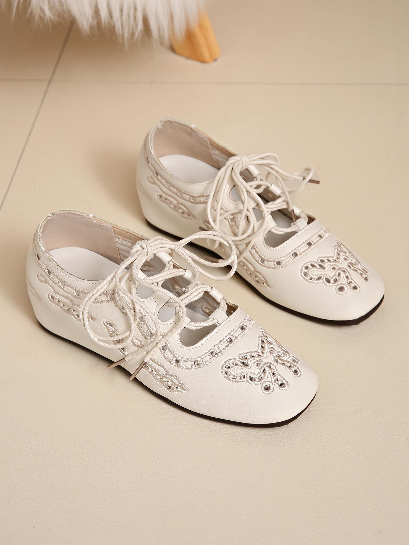 European and American style hollow lace-up height-increasing shoes, slimming and breathable ballet shoes, suitable for festival parties/outdoor music festivals/beach vacations