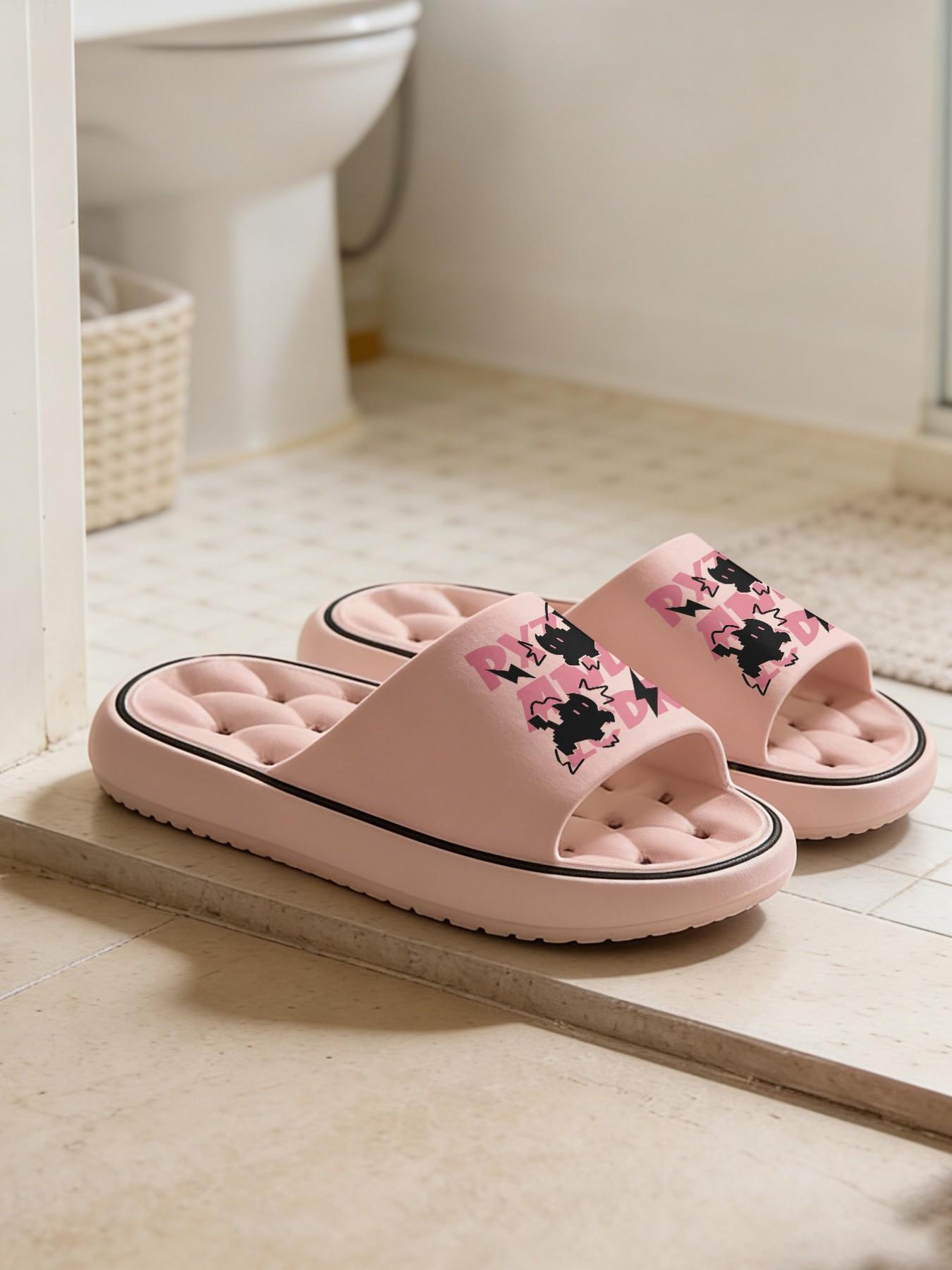 1 Pair Trendy Black Cat Letter Printed Hollow Massage Thick Sole Slippers, Sweet Cool Y2K Style, Non-slip Soft Sole, Quick-dry, Indoor & Outdoor Dual-use, Open Toe Slides, Casual Slippers