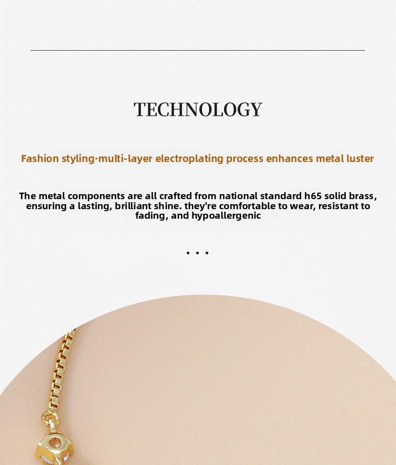 Light luxury style exquisite high-end champagne gold round zircon bracelet, new niche fashion women's hand accessory with pull-string design