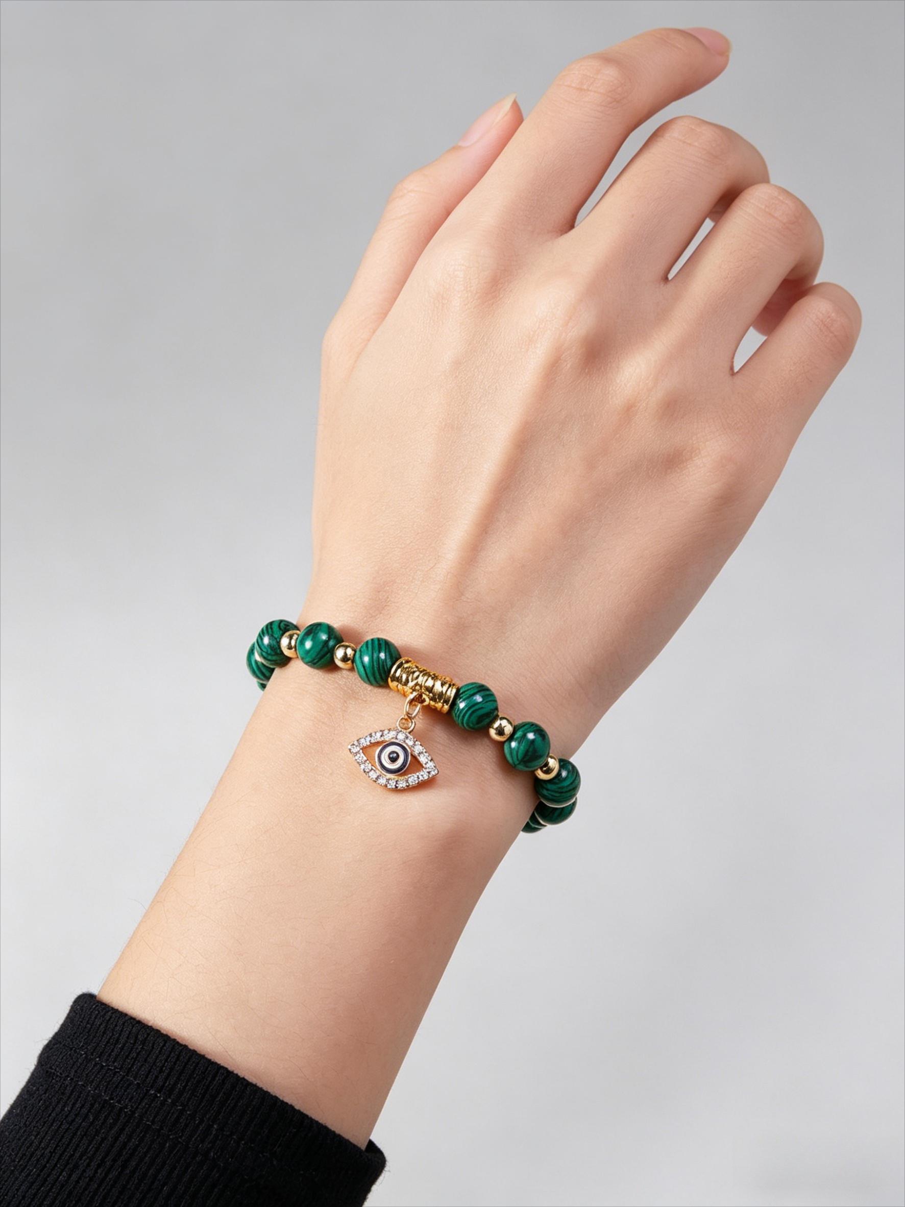 5Pcs,a set of random bracelets, multi-color natural stone Turkish evil eye bracelet set, niche design sense transfer bracelet, couple and girlfriend birthday gift, commuting versatile light luxury high-end fashion jewelry.