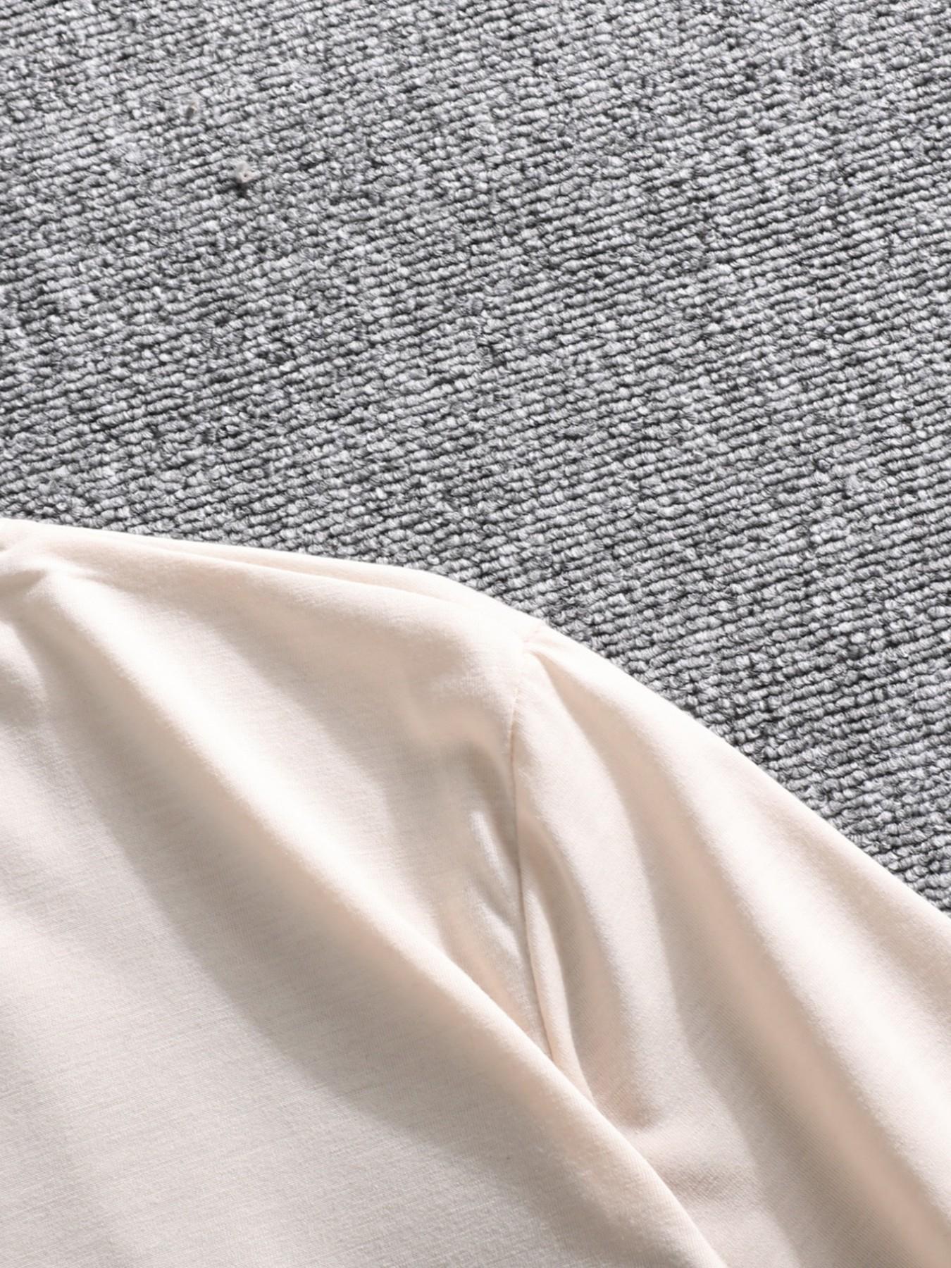 Women's 2-Pack Western Bull Print Short Sleeve T-Shirt & Camo Shorts Set, Soft Casual Fabric, Daily Streetwear Loungewear, Black Beige Pink White Purple Red Multi-Color Options